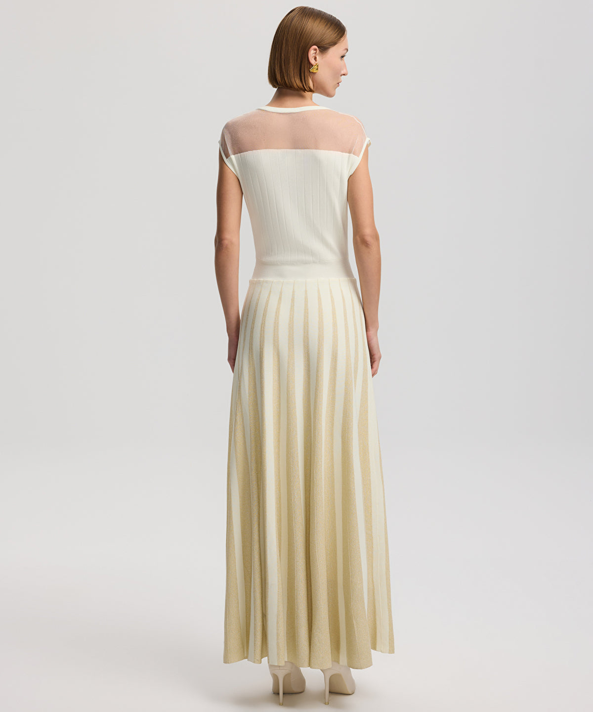 Zoomed Tie-Neck Dress