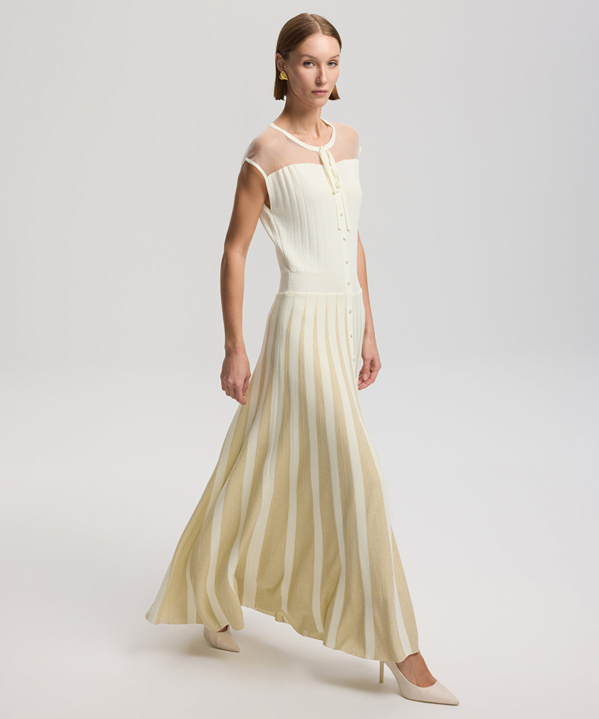 Zoomed Tie-Neck Dress