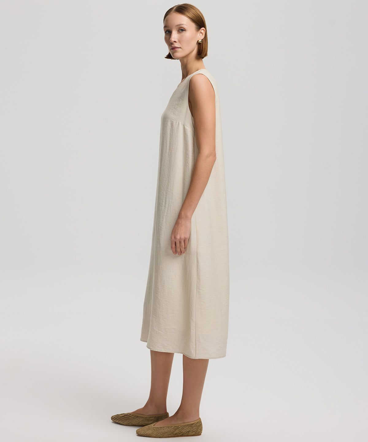 V-neck dress