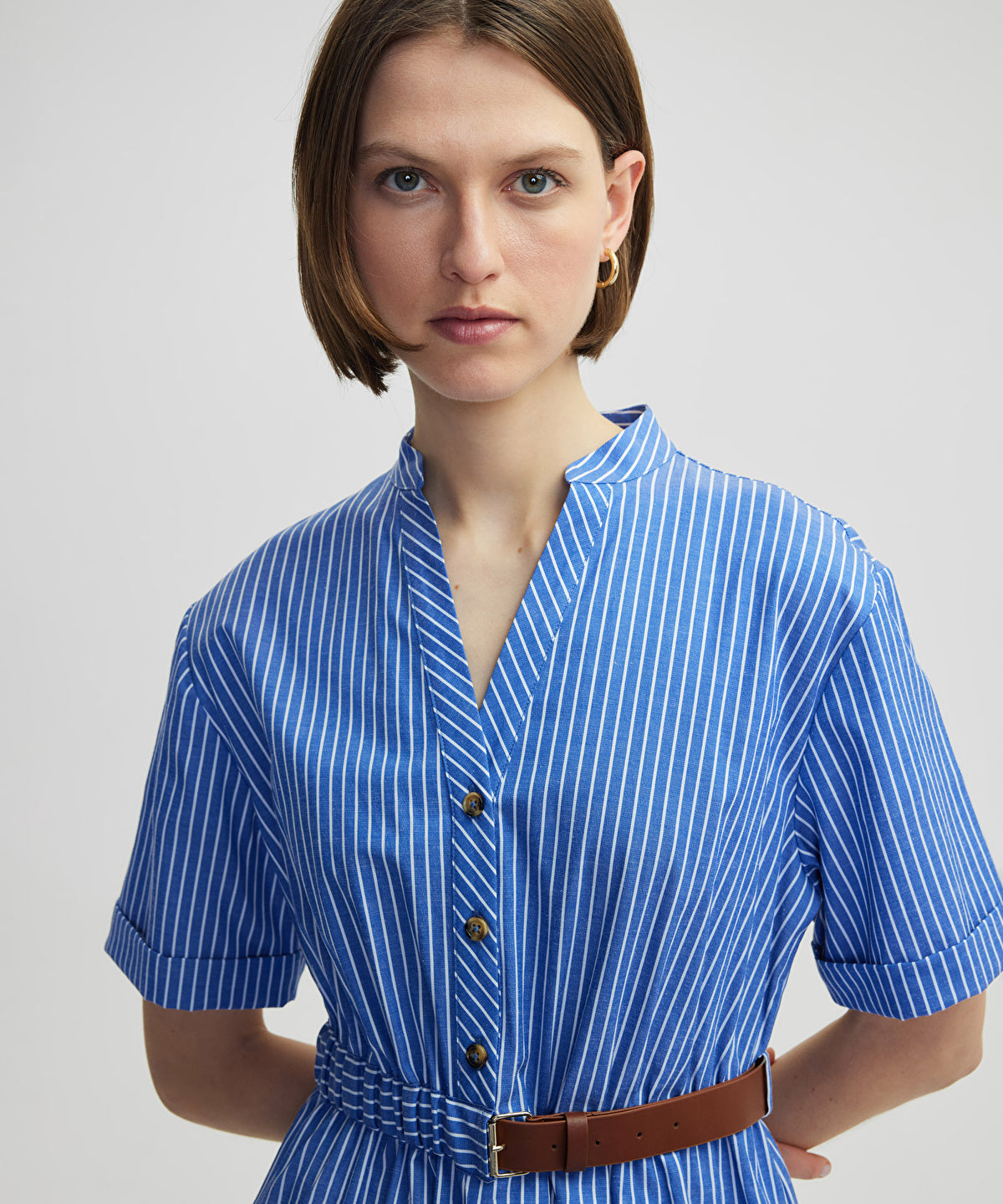 Zoomed Striped Dress With Contrasting Belt