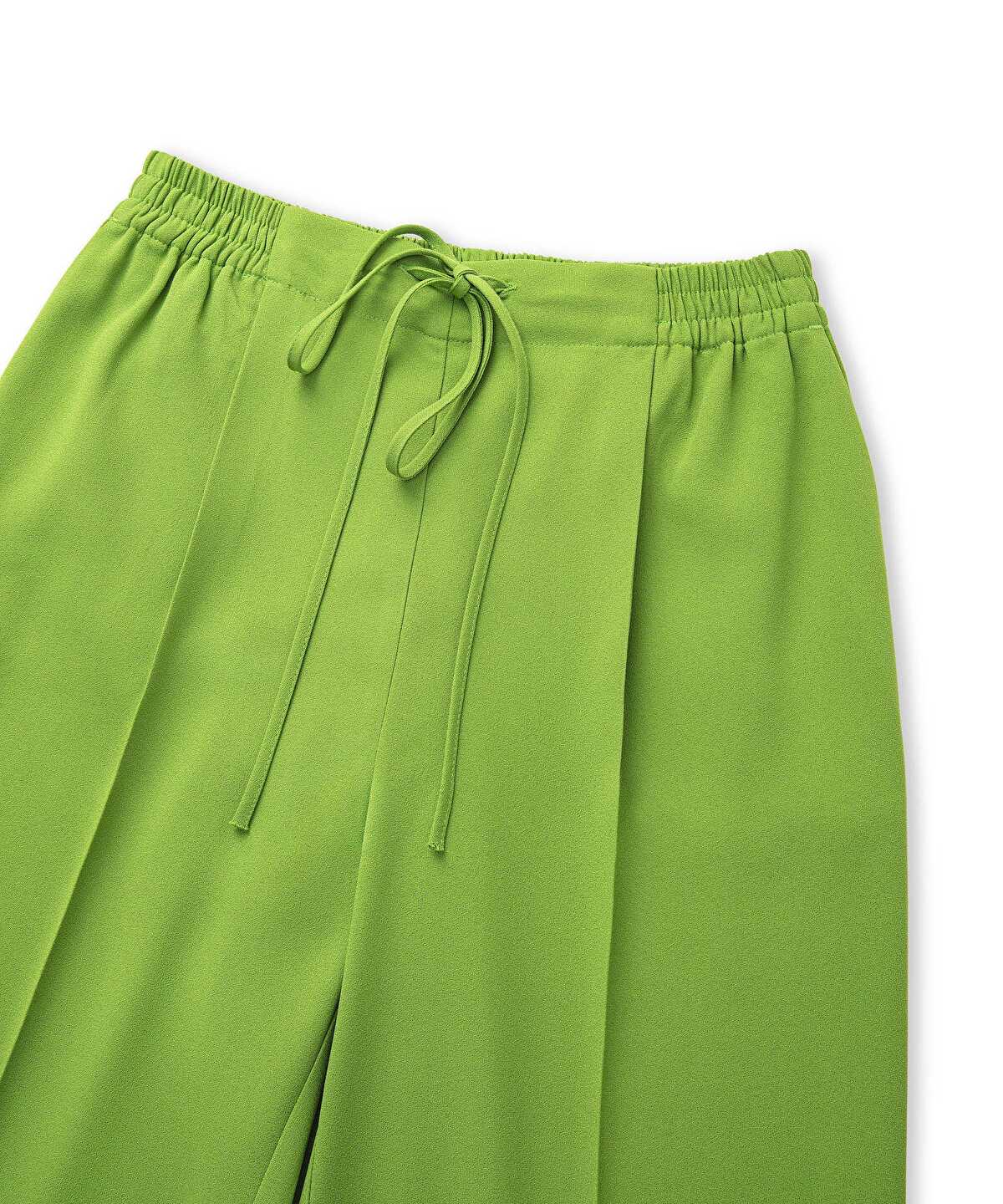 Carrot Fit Trousers