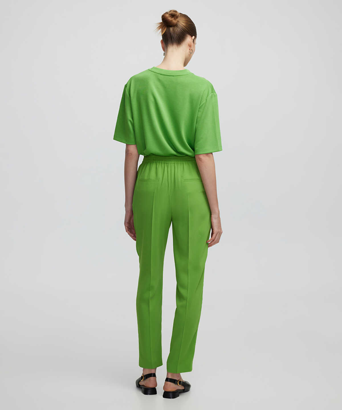 Carrot Fit Trousers