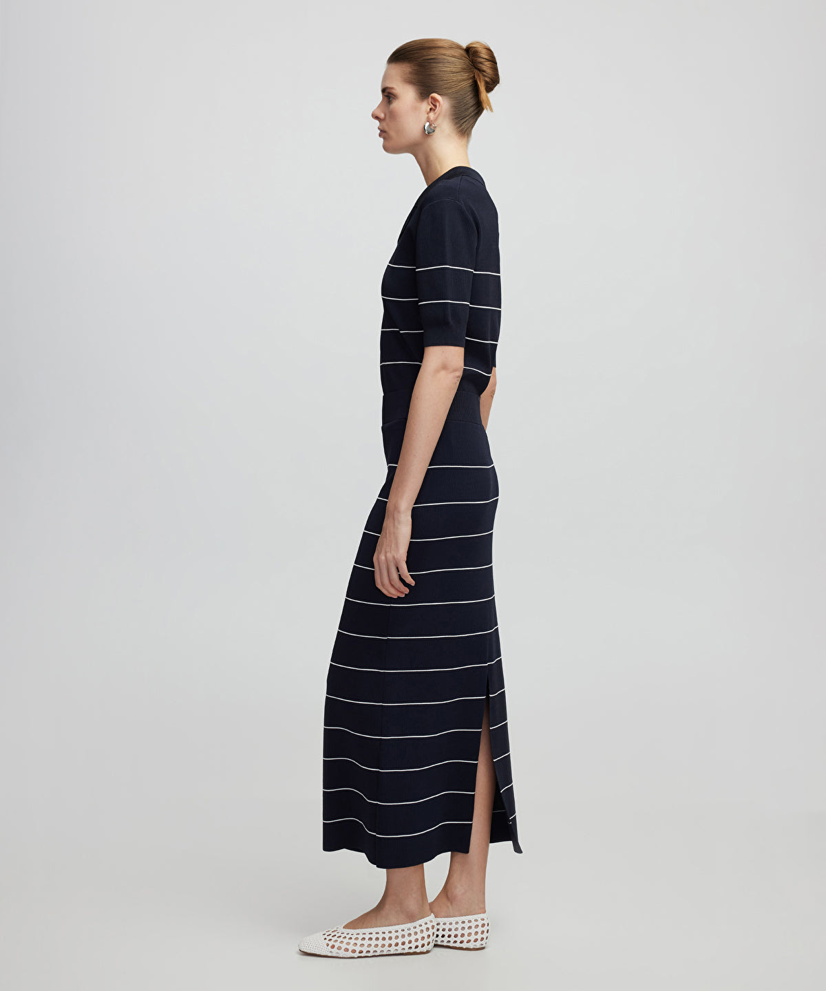 Striped knit skirt