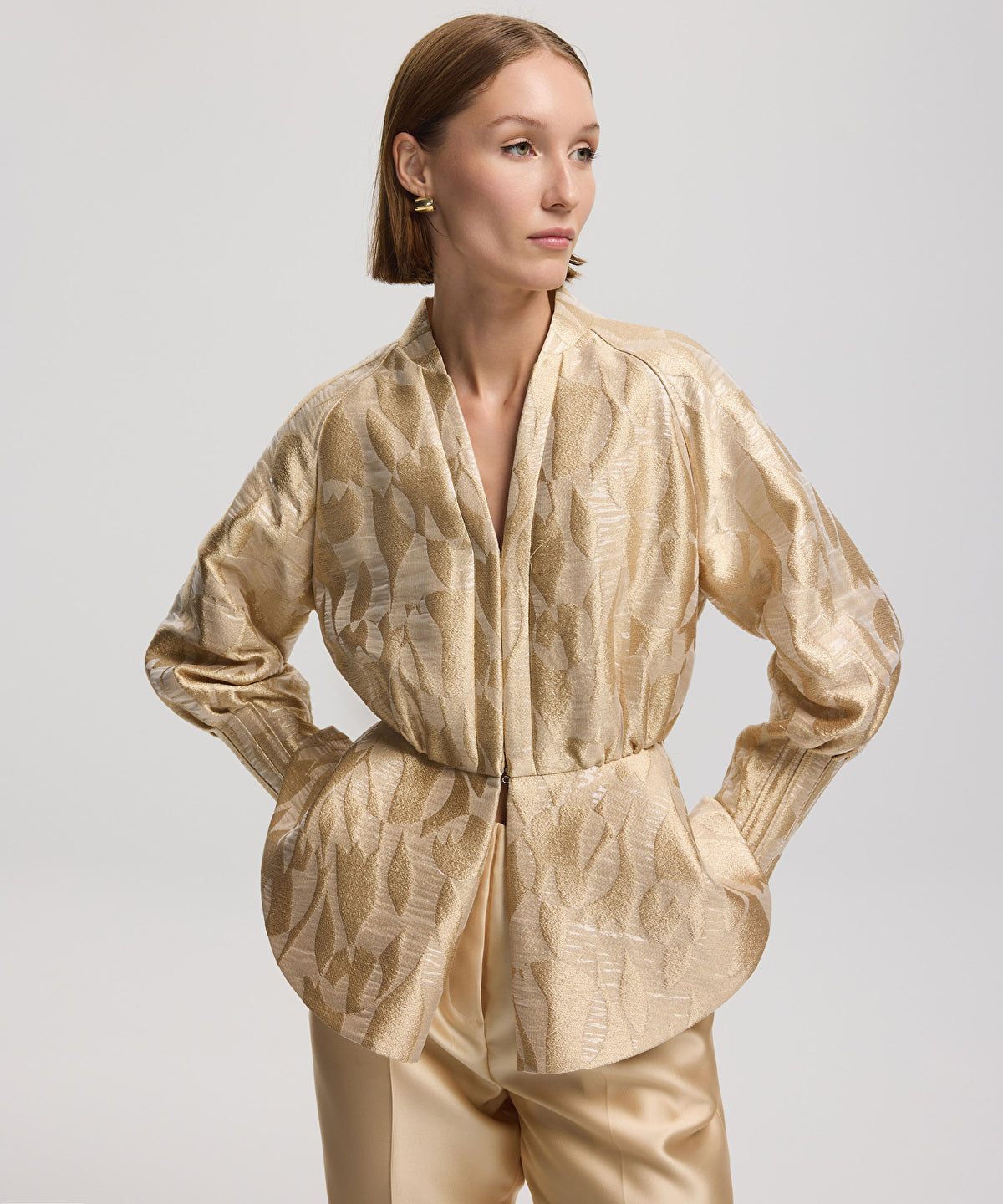 Jacquard peplum jacket
