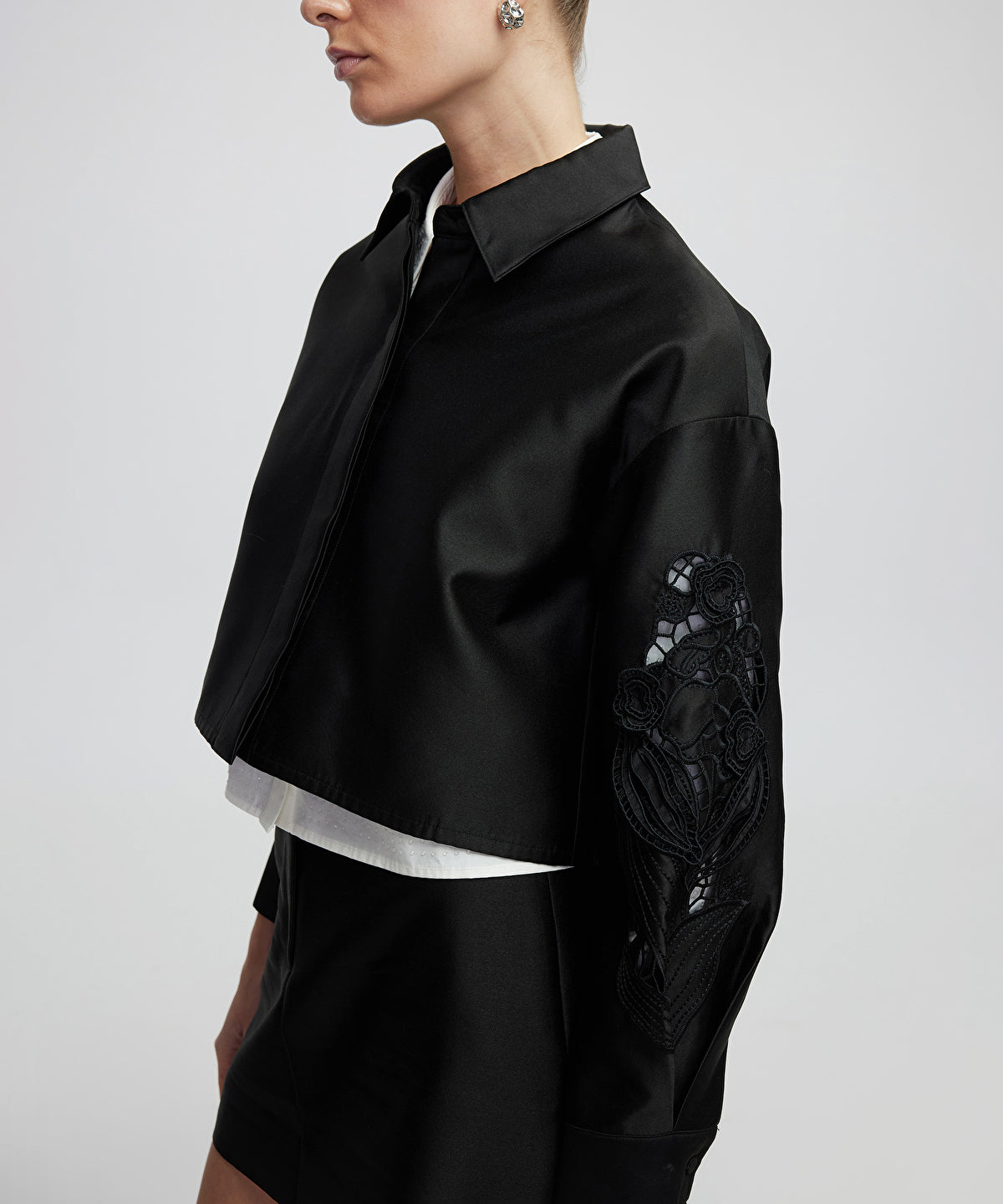 Zoomed Embroidered Jacket