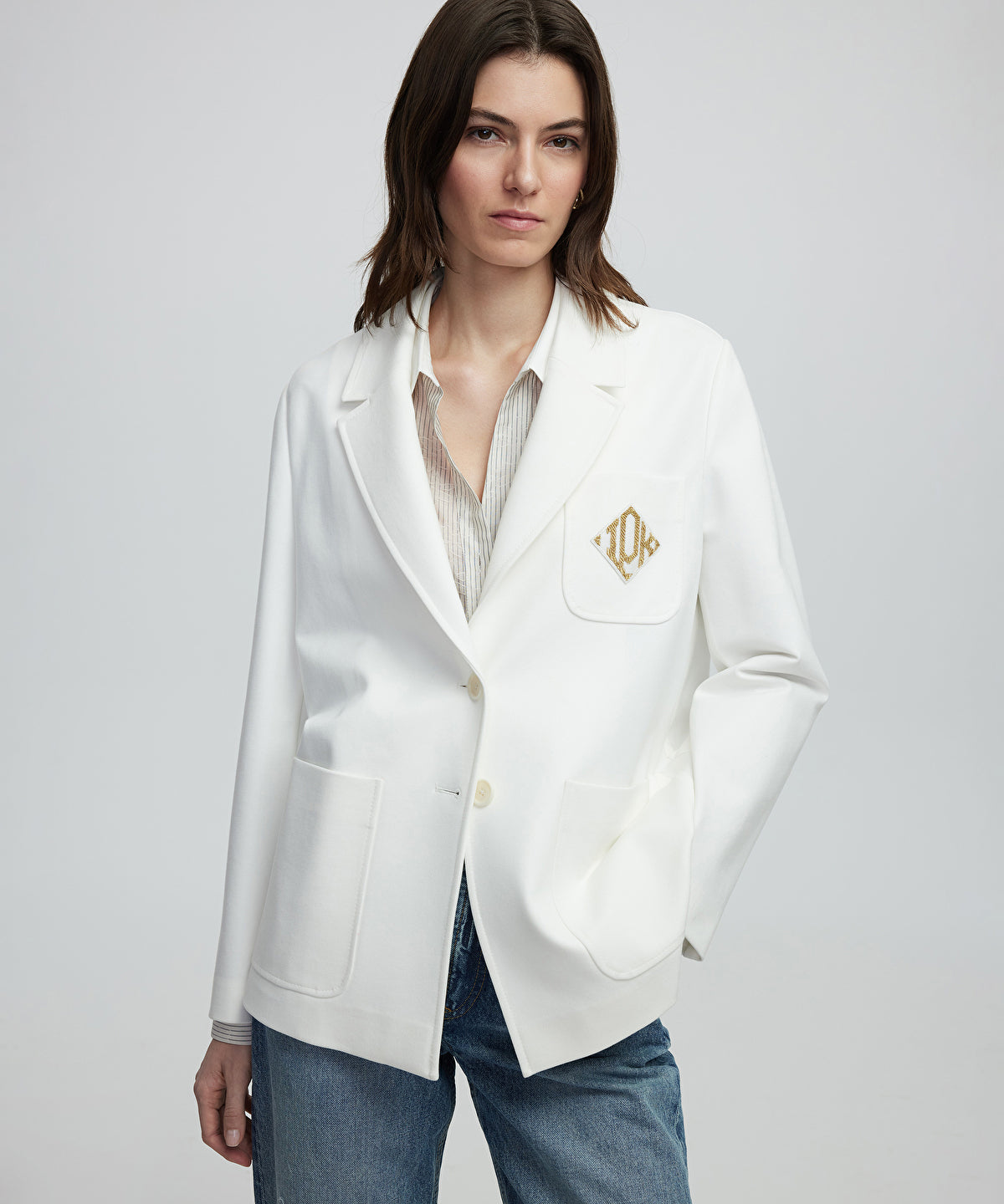 Contrast embroidered blazer