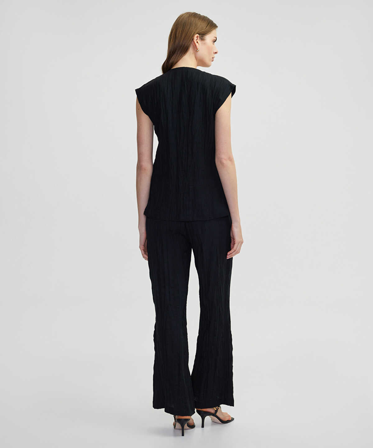 Crinkle-Effect Vest