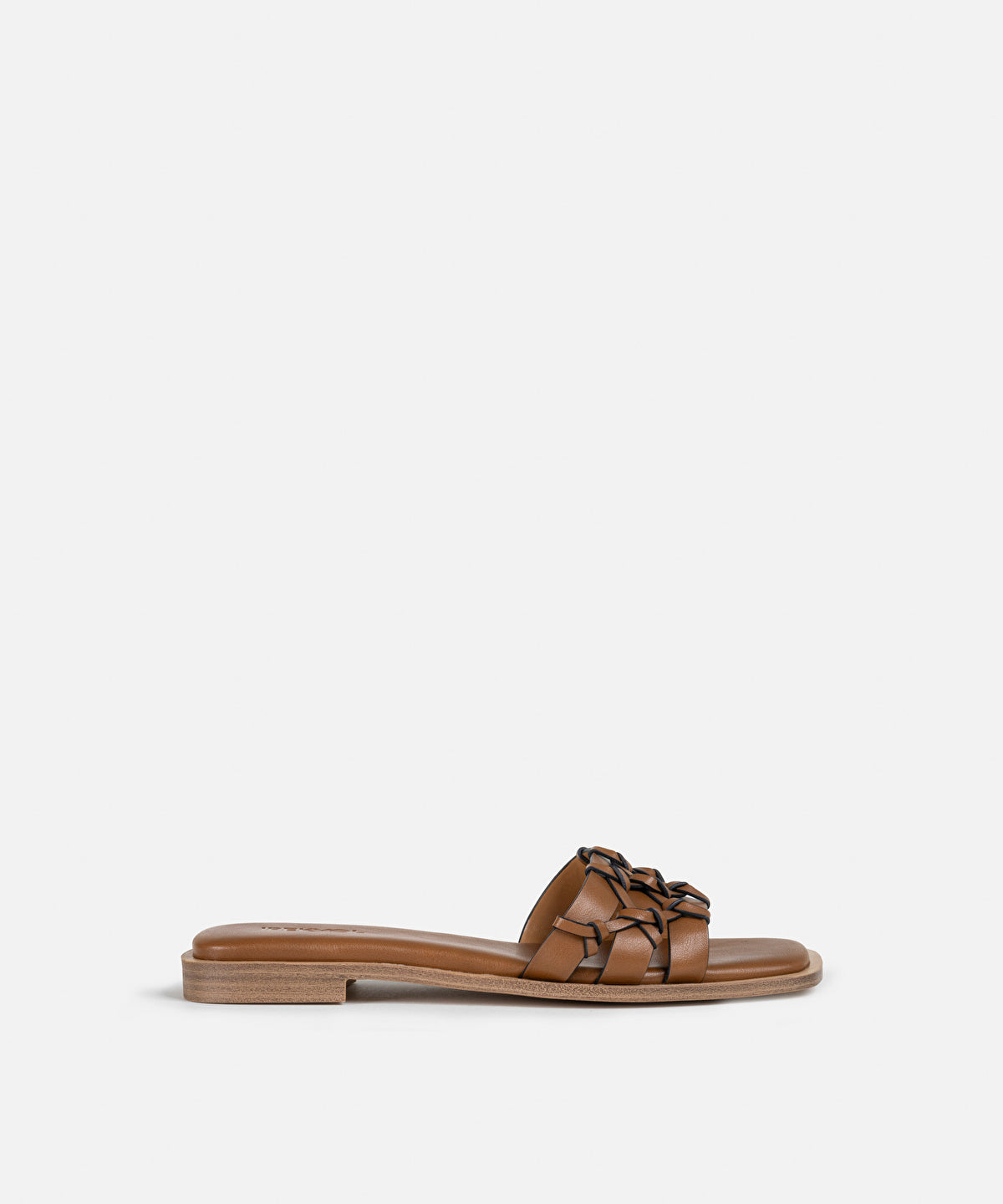 Textured slippers