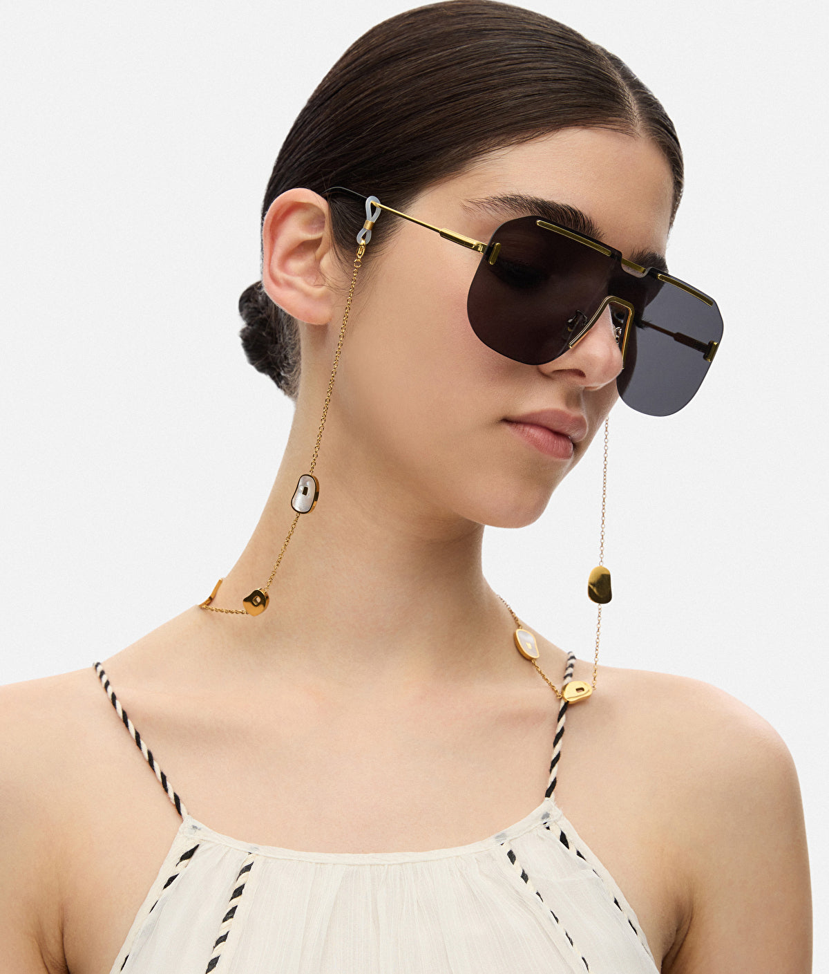 Sunglasses With Chain