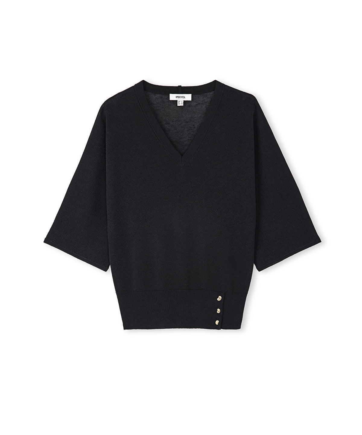 Zoomed Buttoned Knit Top