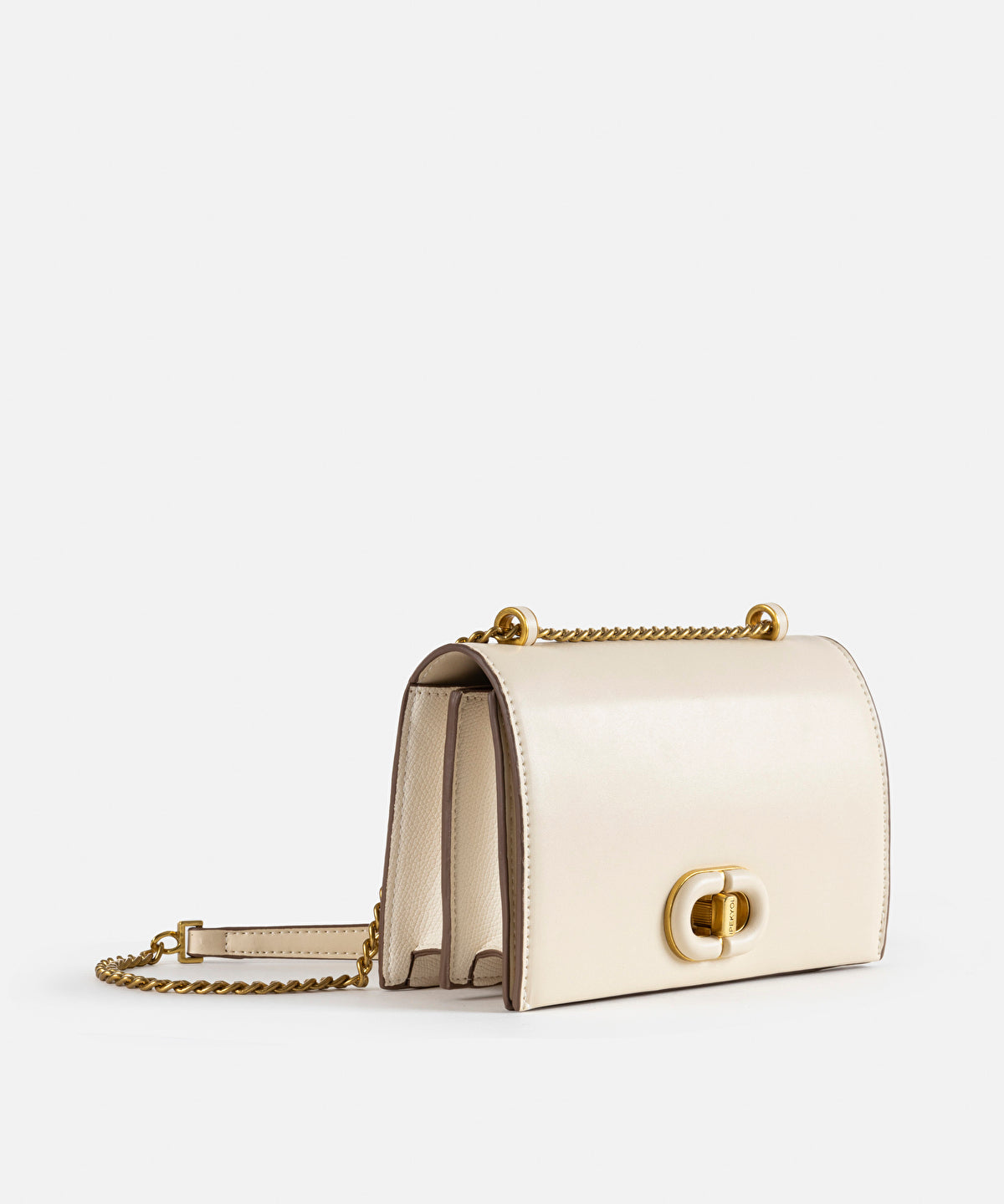 Chain strap bag