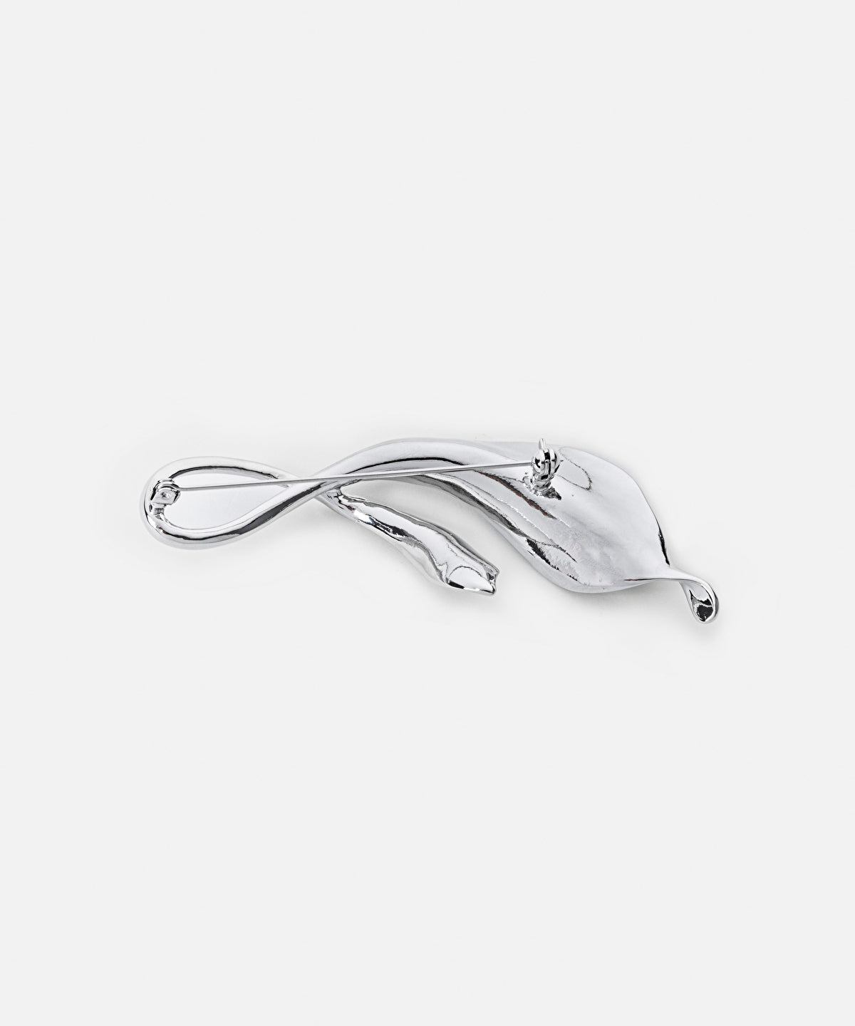 Leaf brooch