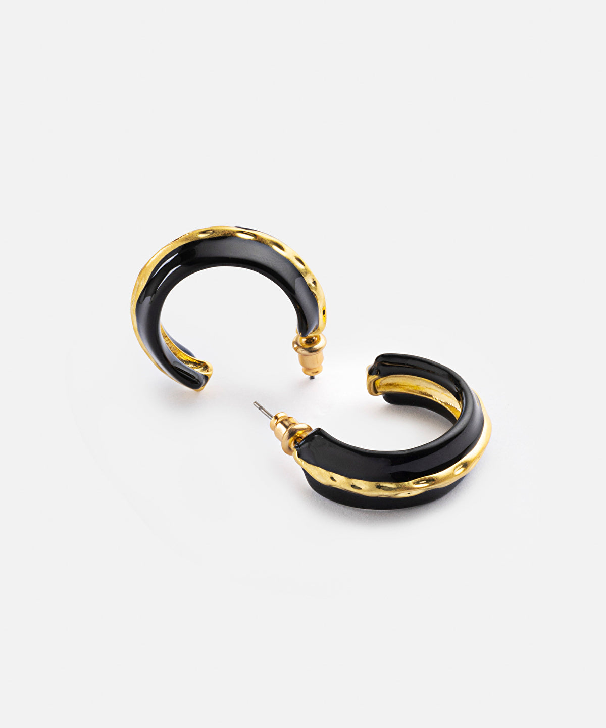 Contrast textured hoop earrings