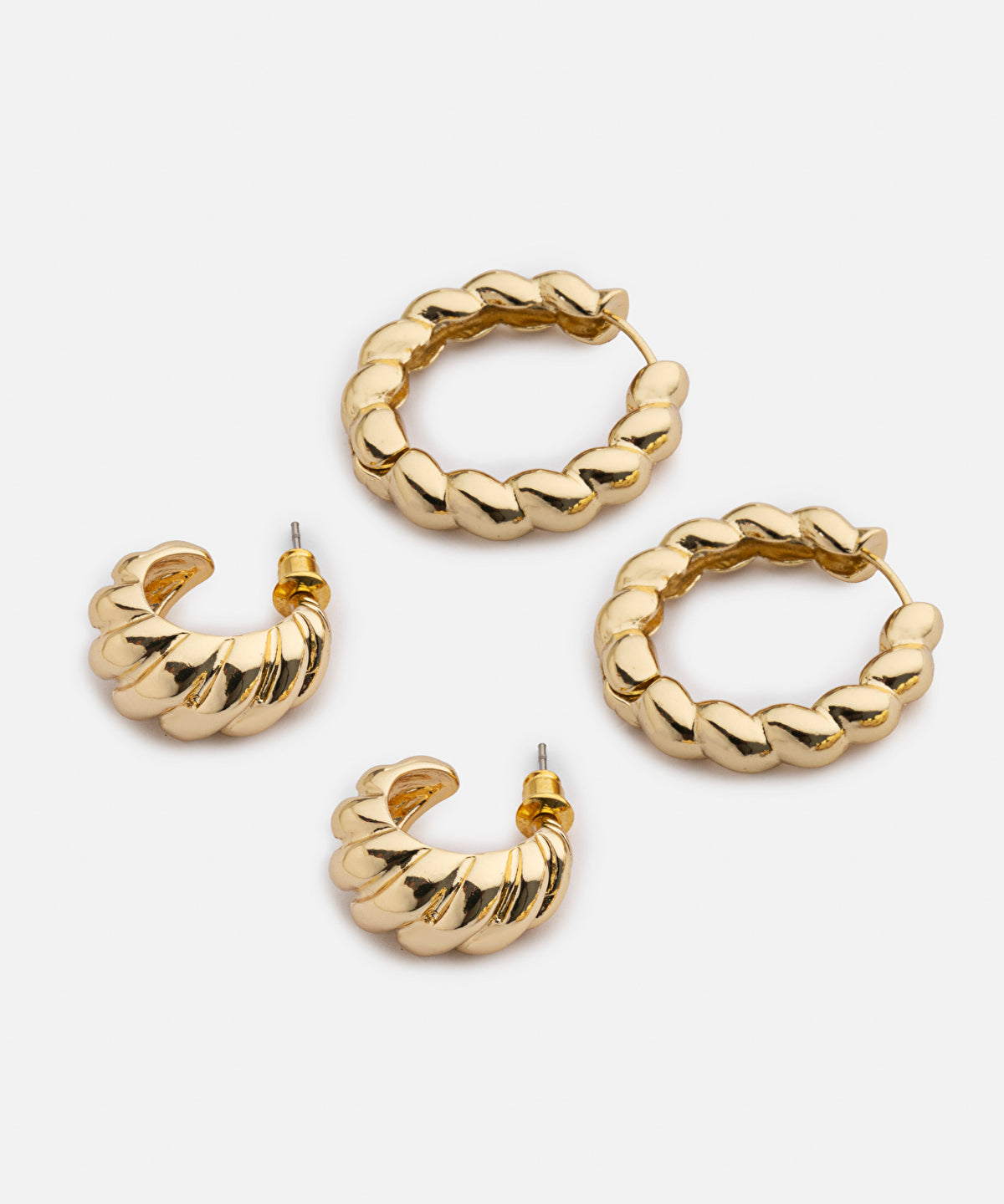 Textured earrings set
