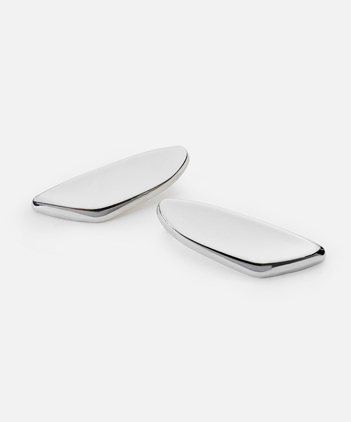 Metal plate earrings