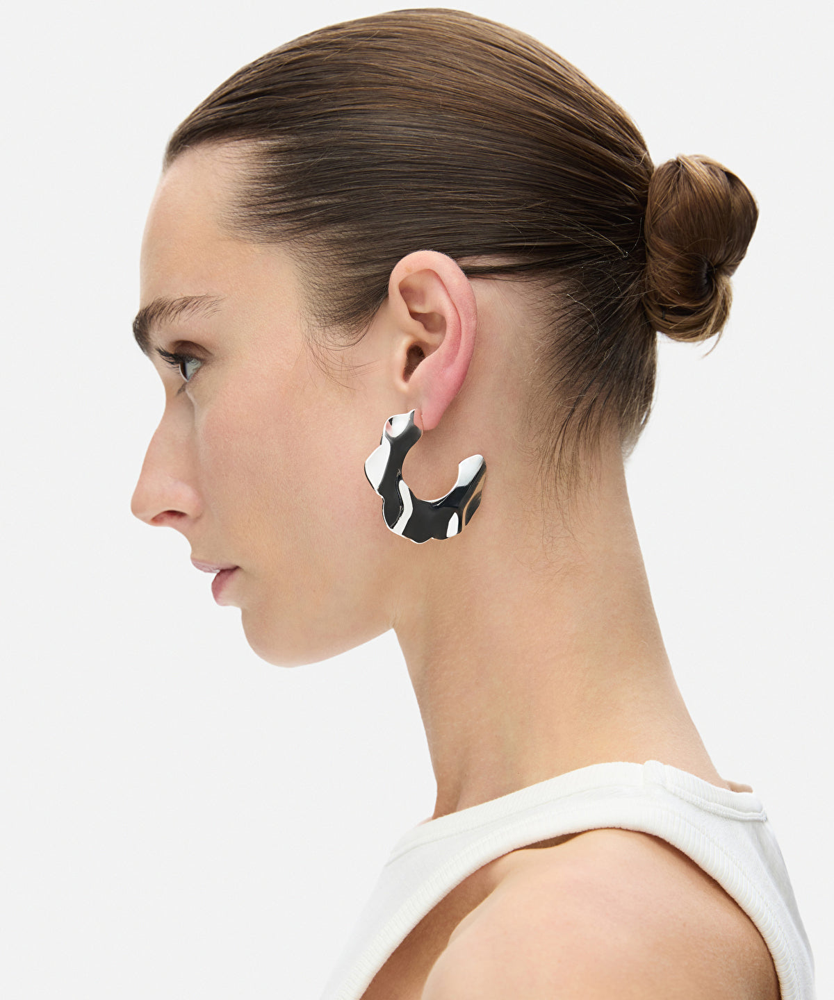 Textured hoop earrings