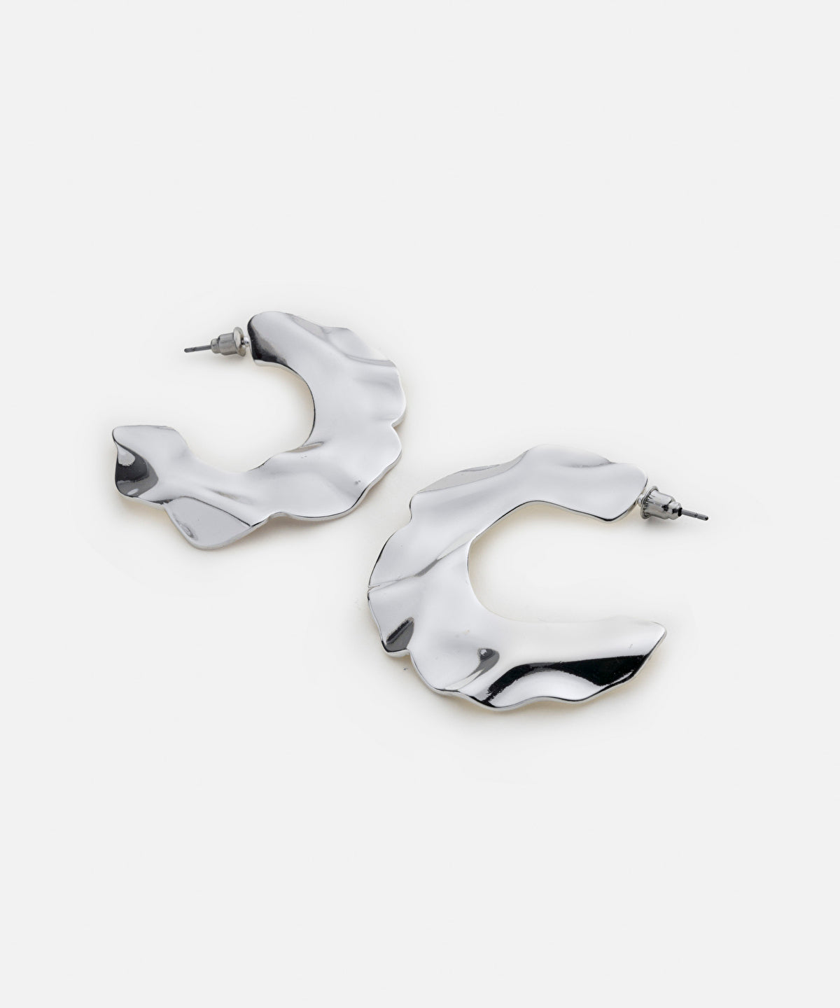 Textured hoop earrings