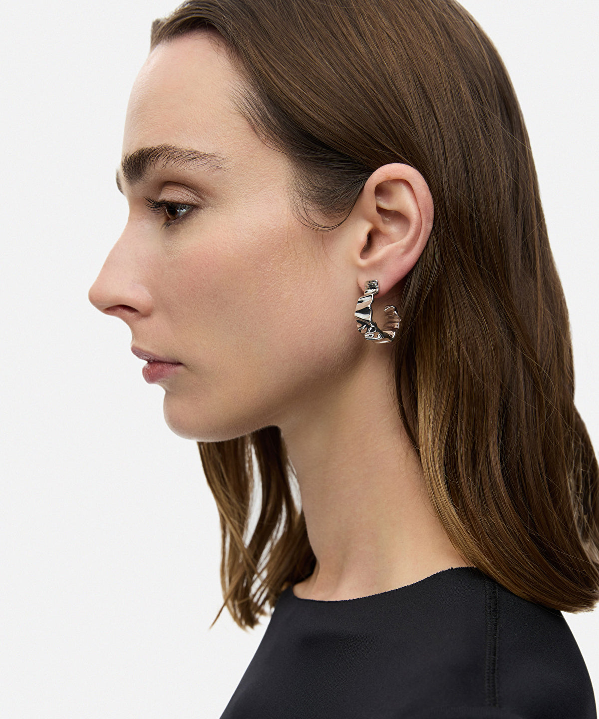 Textured hoop earrings
