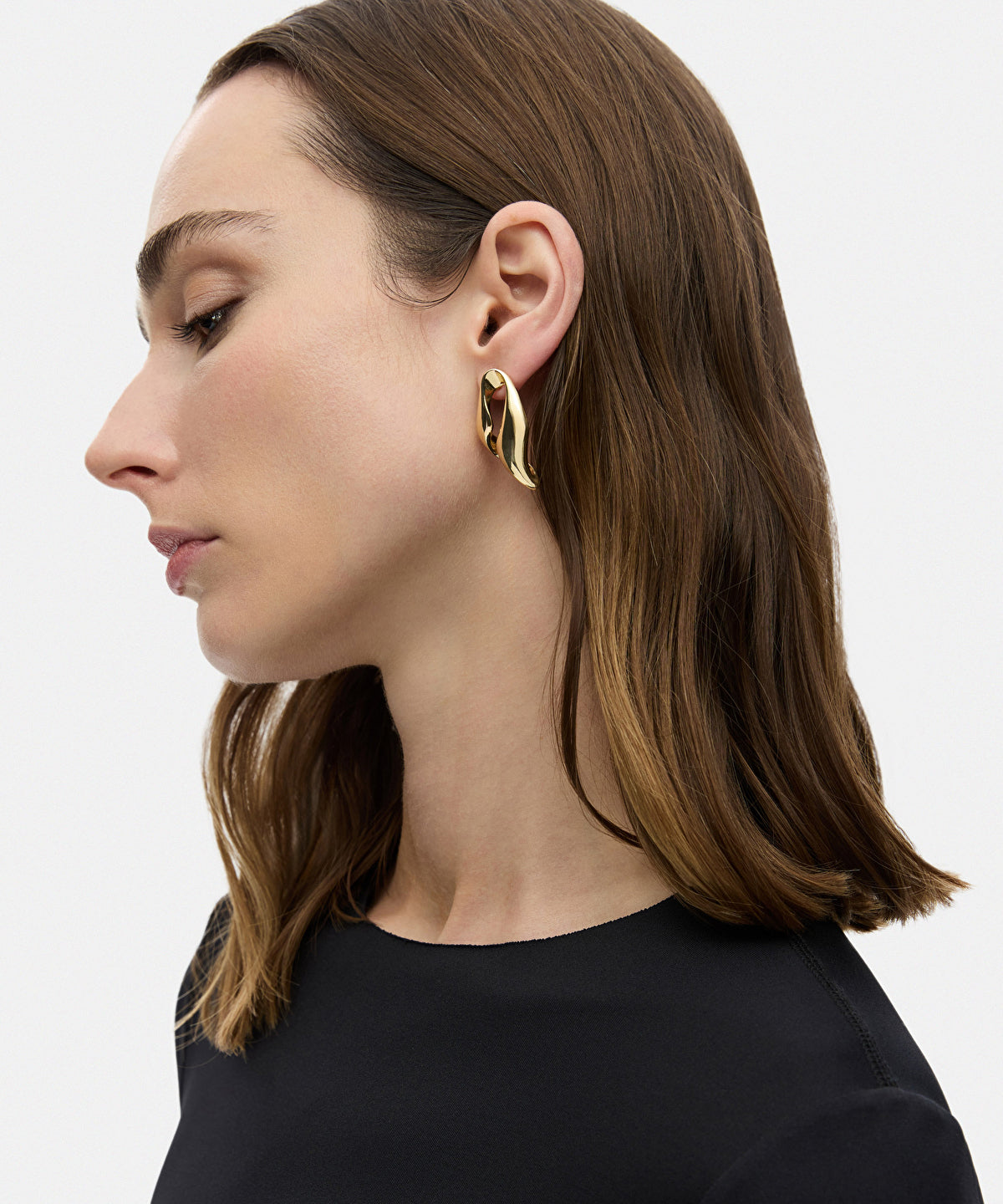 Zoomed Amorphous Earrings