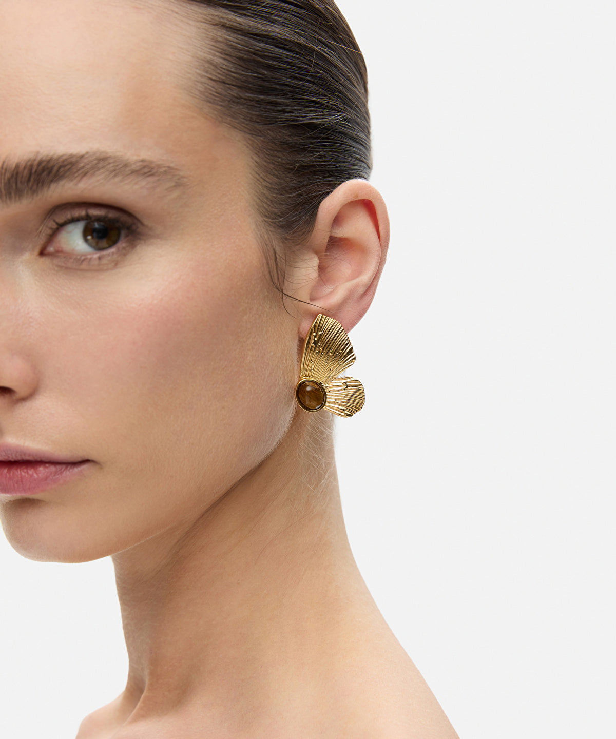 Earrings with stones