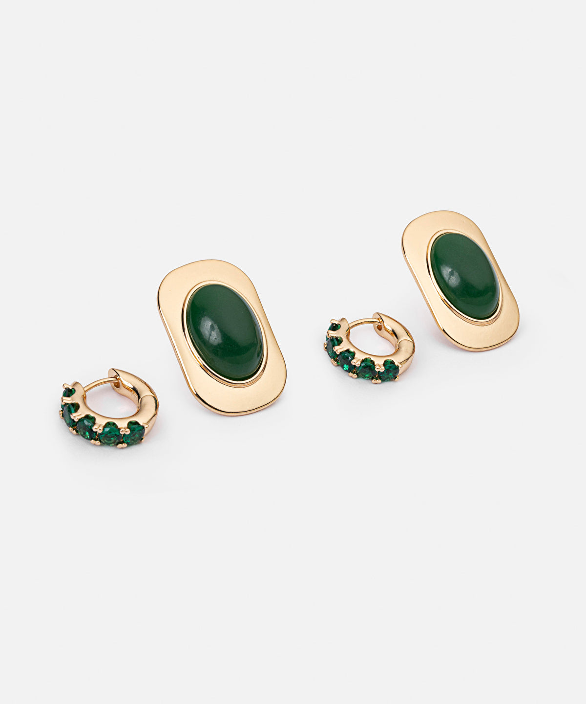 Earrings Set With Contrasting Resin And Glass