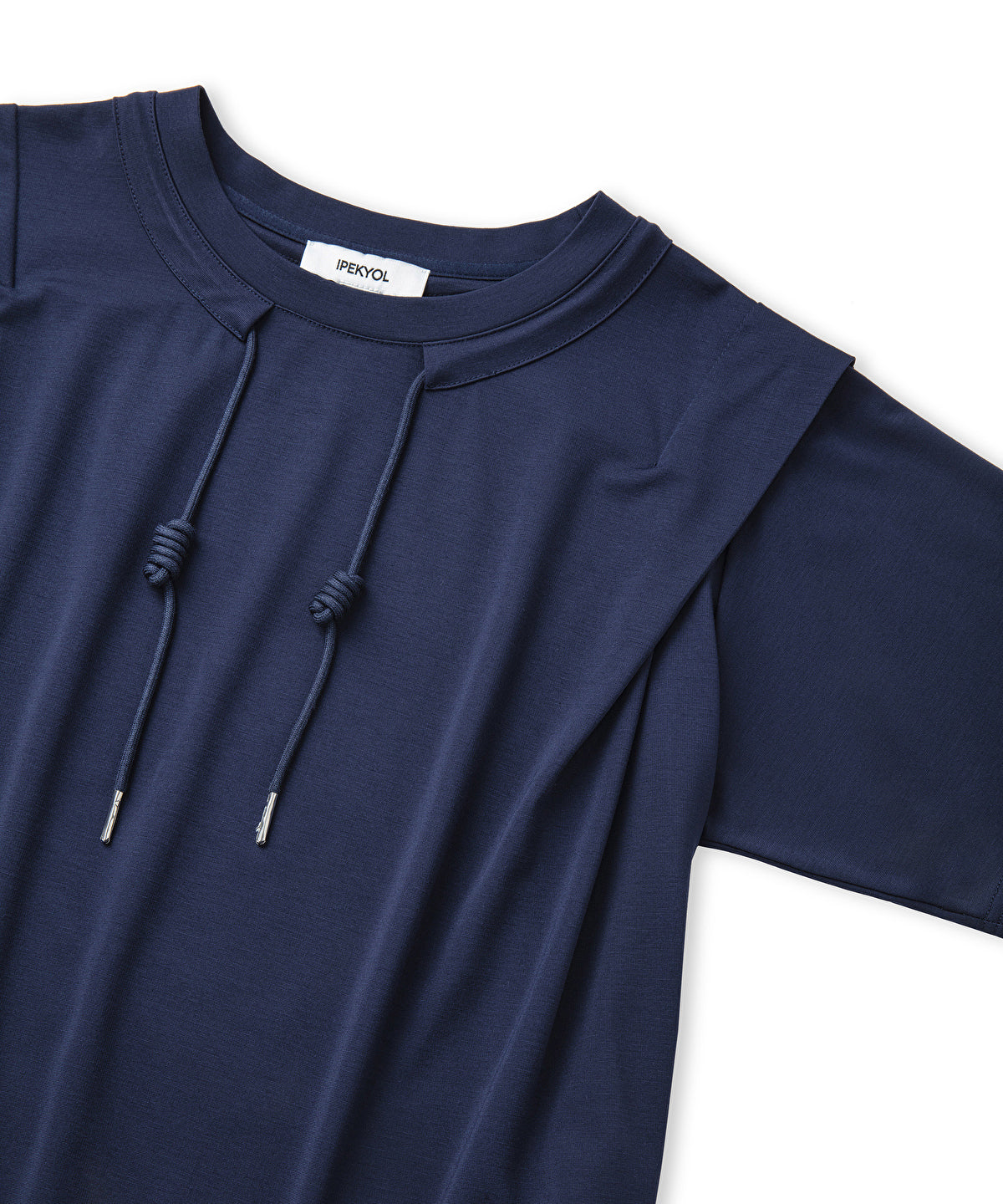 T-Shirt With Adjustable Hem