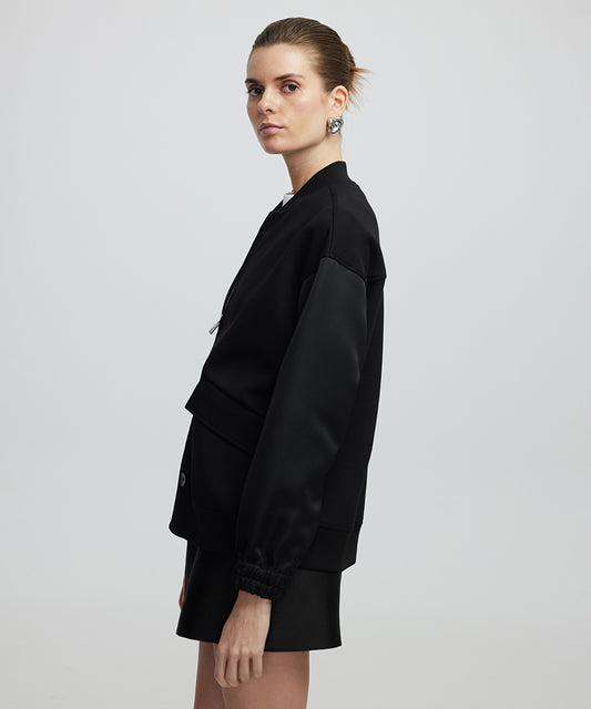 Sweatshirt With Adjustable Buttons