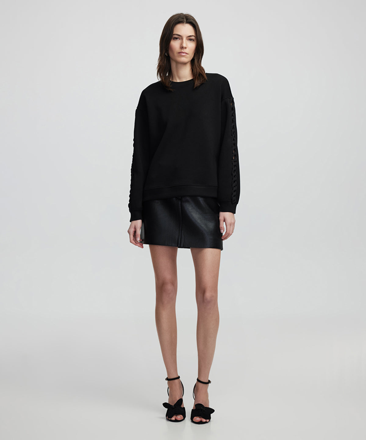 Sweatshirt With Applique