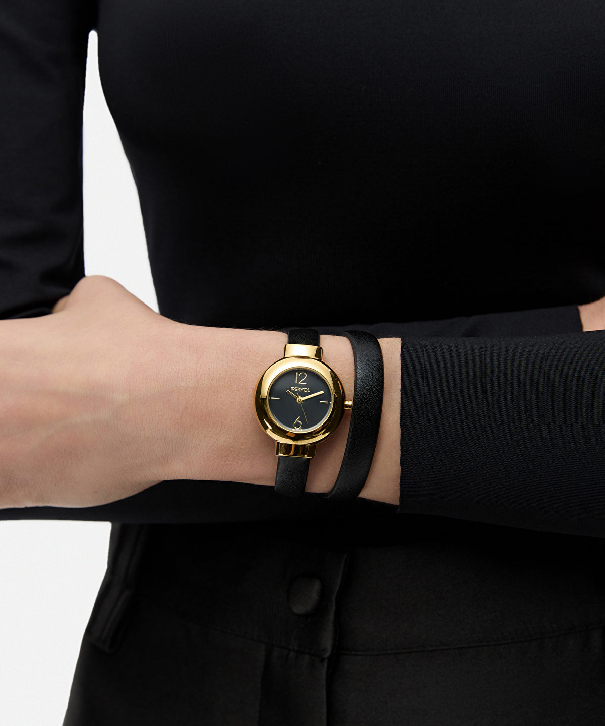 Long strap watch