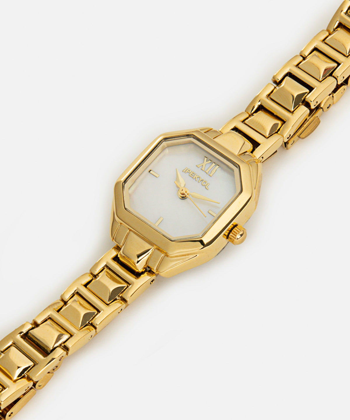 Metal wristwatch