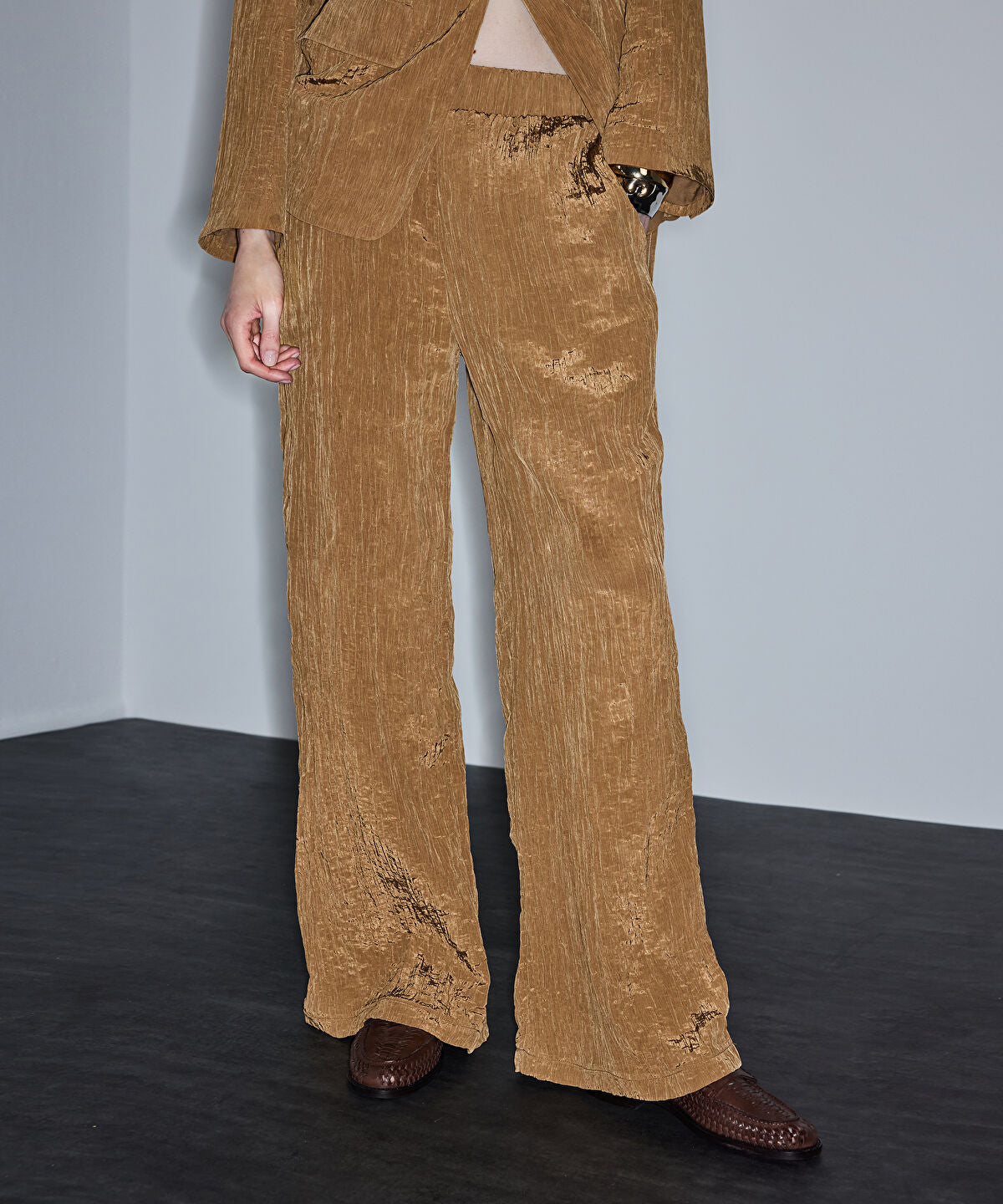 Crinkle-Effect Trousers