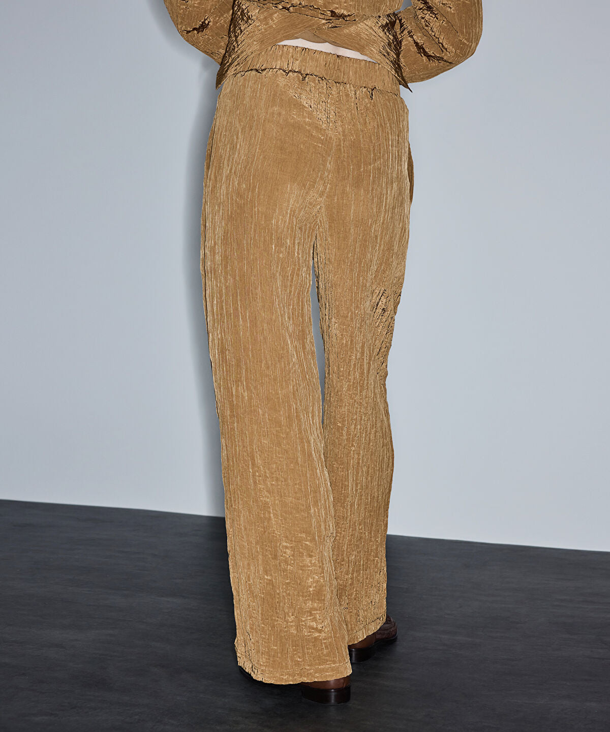 Crinkle-Effect Trousers
