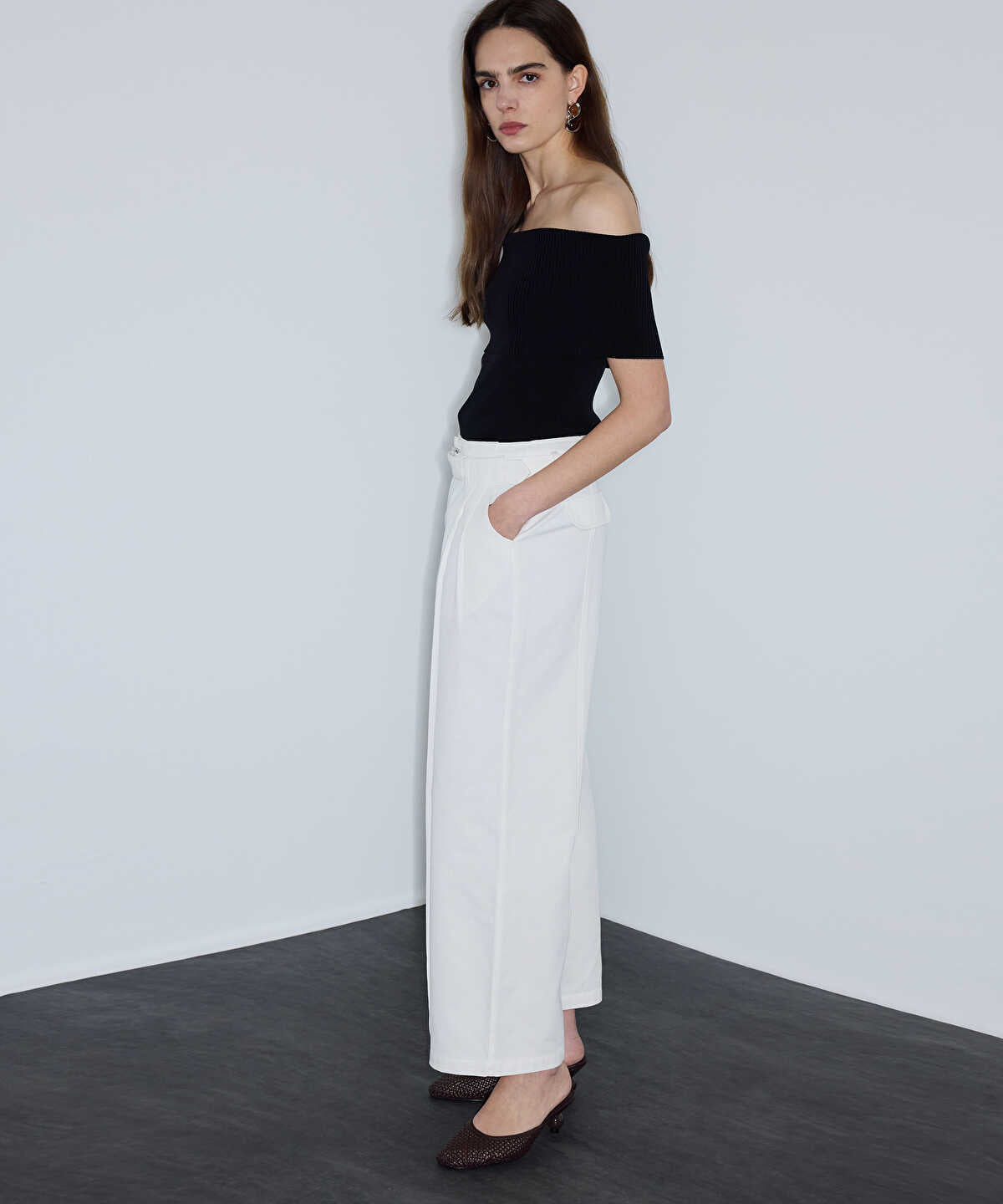 Belted Non-Denim Trousers