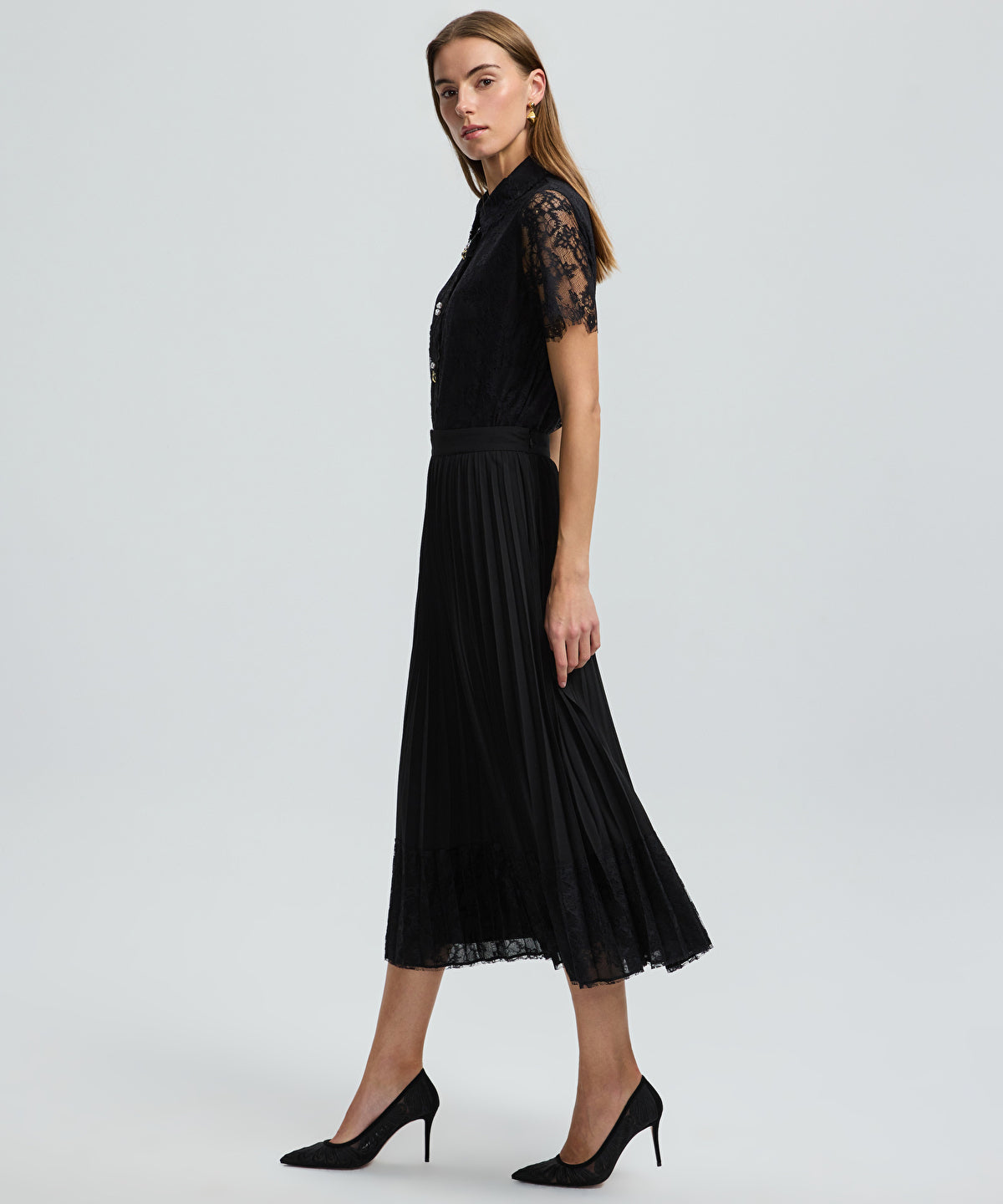 Pleated Lace Hem Midi Skirt