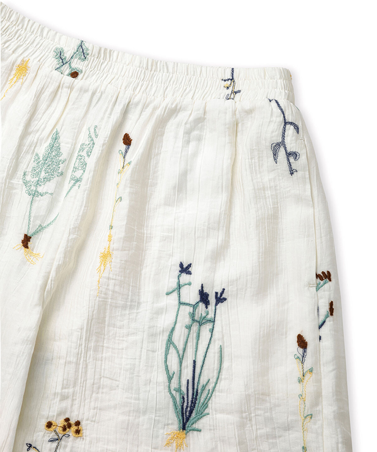 Embroidered Elastic-Waist Shorts