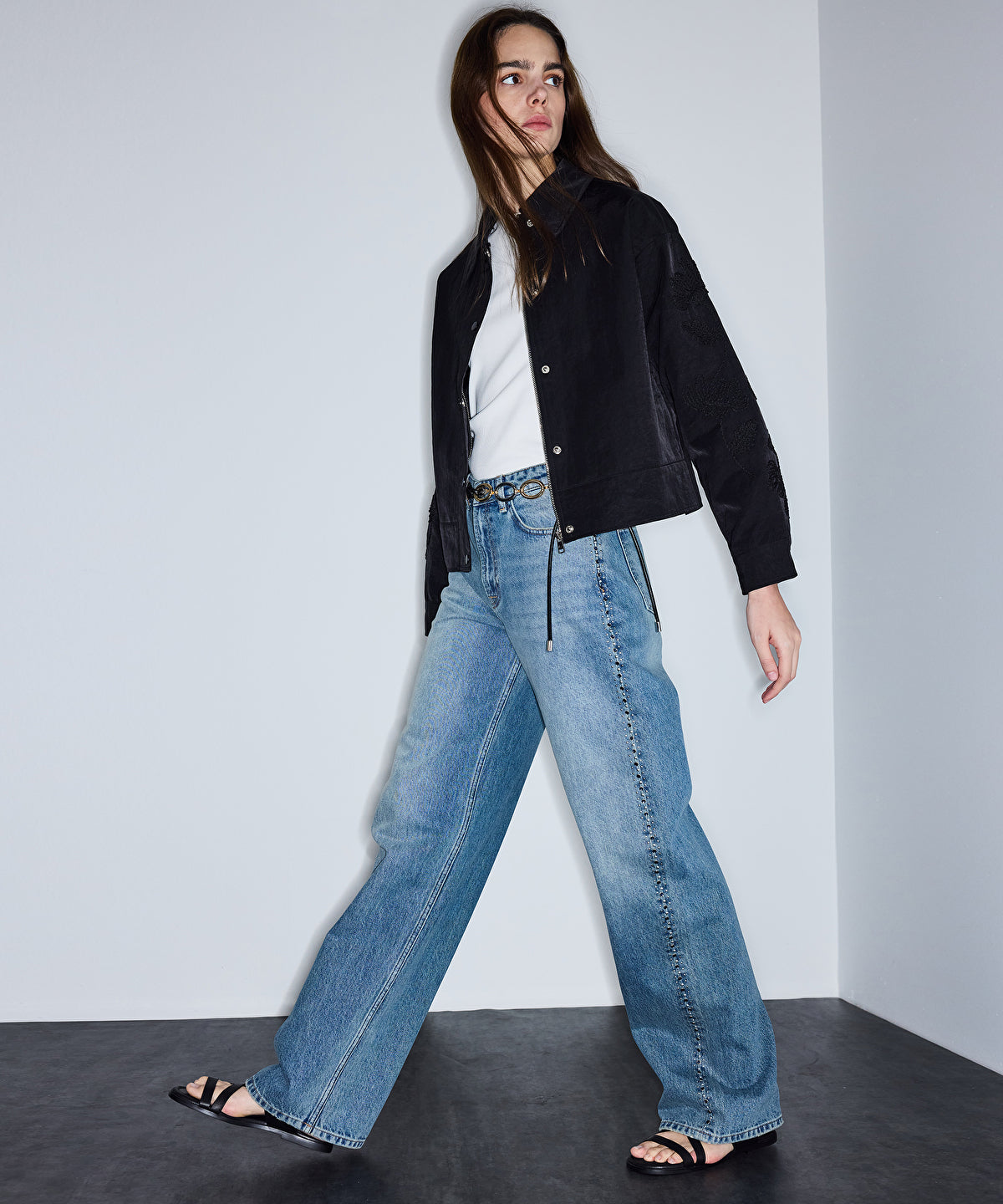 Stud-Embellished Wide Leg Jeans