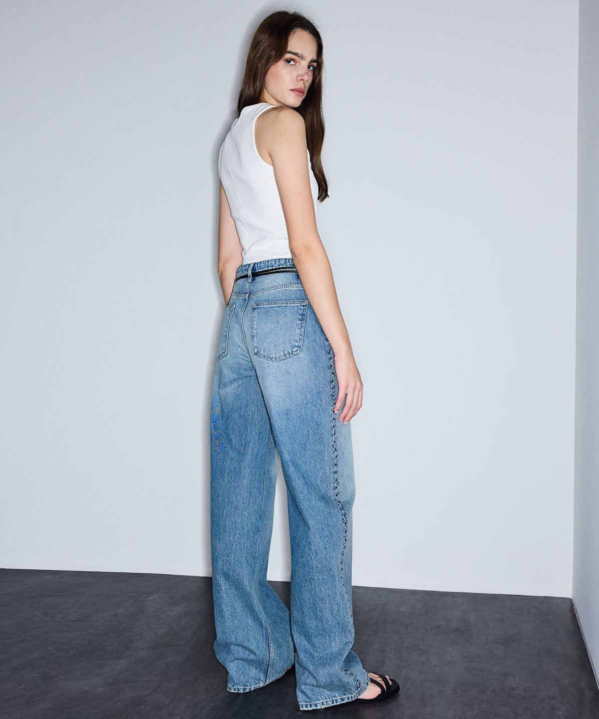 Stud-Embellished Wide Leg Jeans