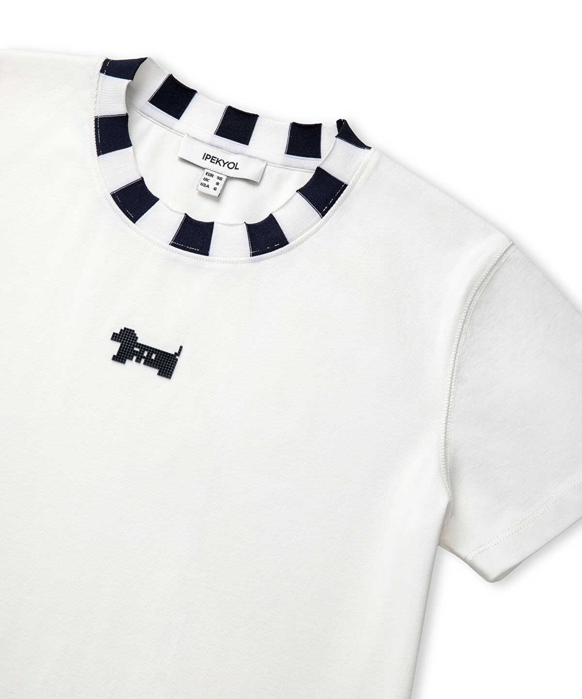 Color-Block Rib Collar T-Shirt
