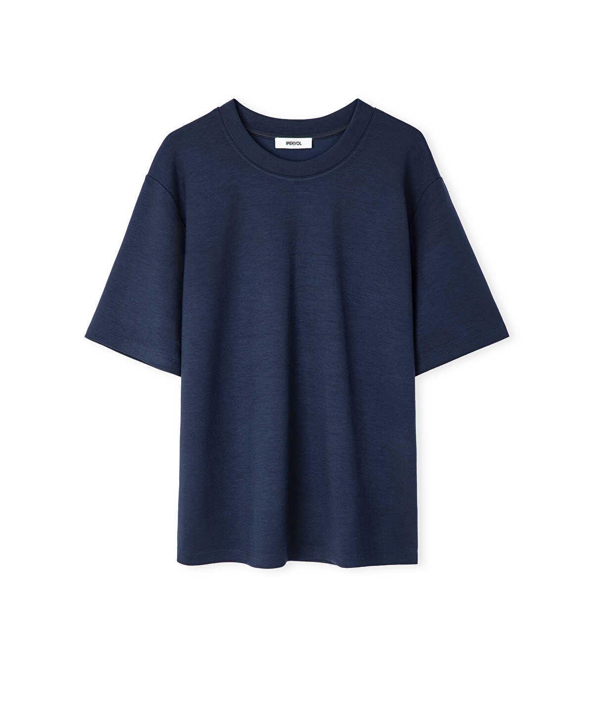 Basic T-Shirt