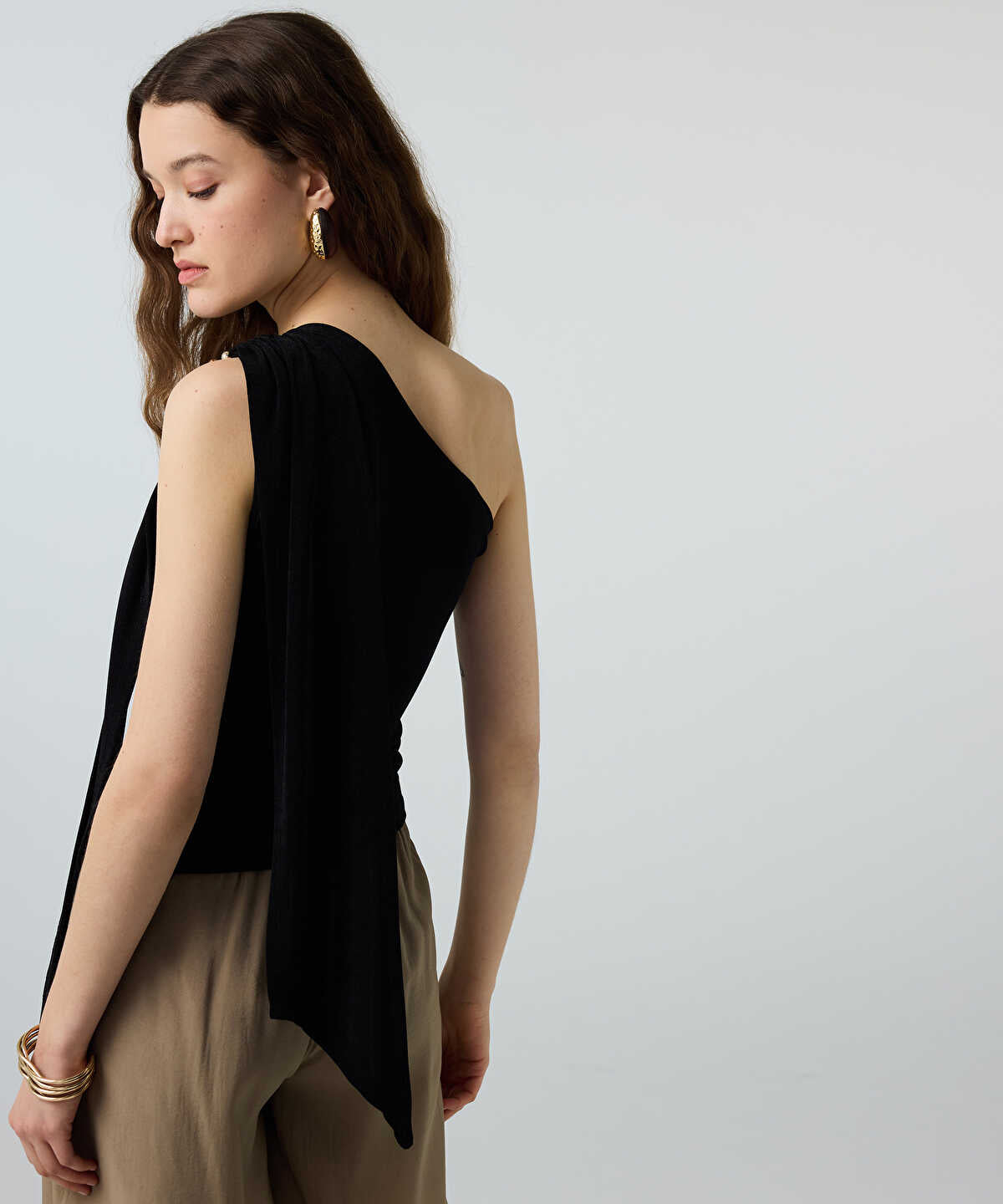 Asymmetric T-Shirt with Metal Accent