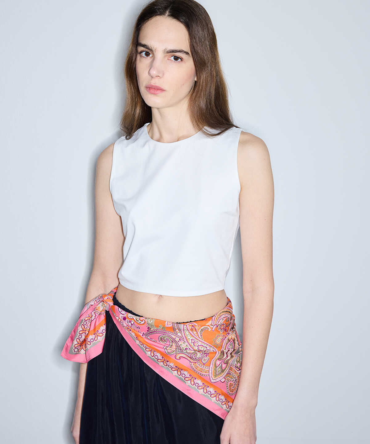 Crew Neck Cropped T-Shirt