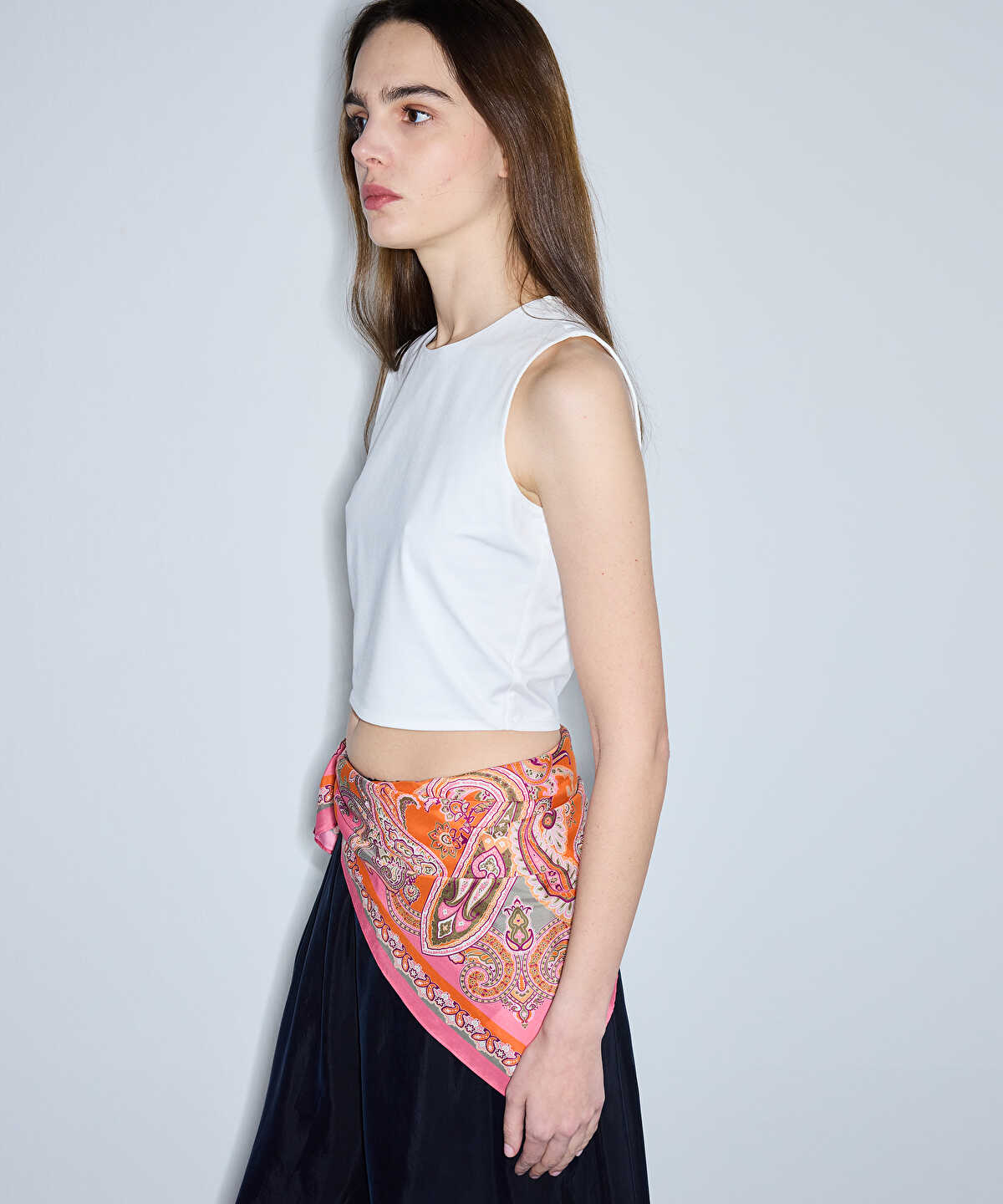 Crew Neck Cropped T-Shirt