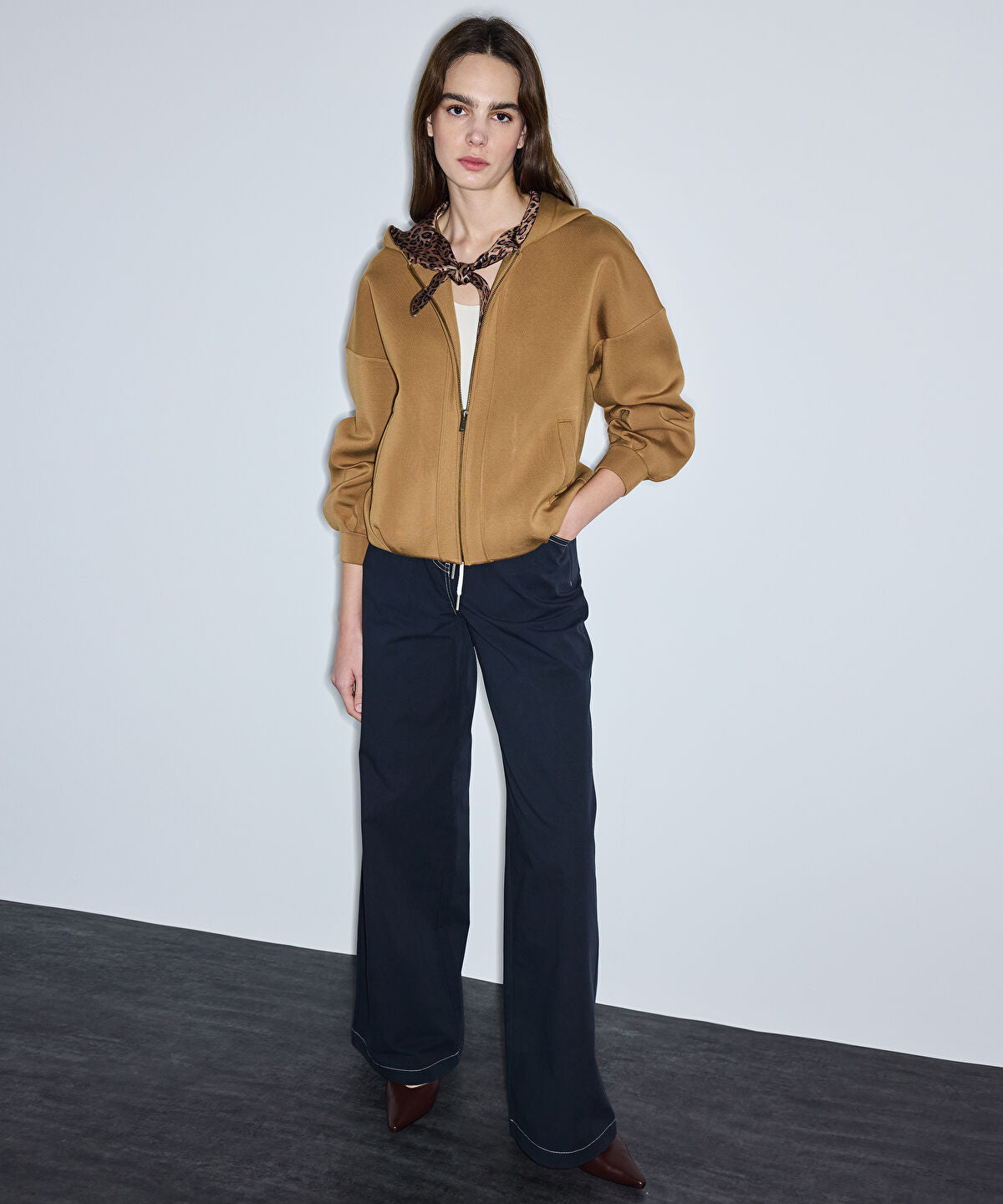 Leopard Scarf Detail Sweatshirt