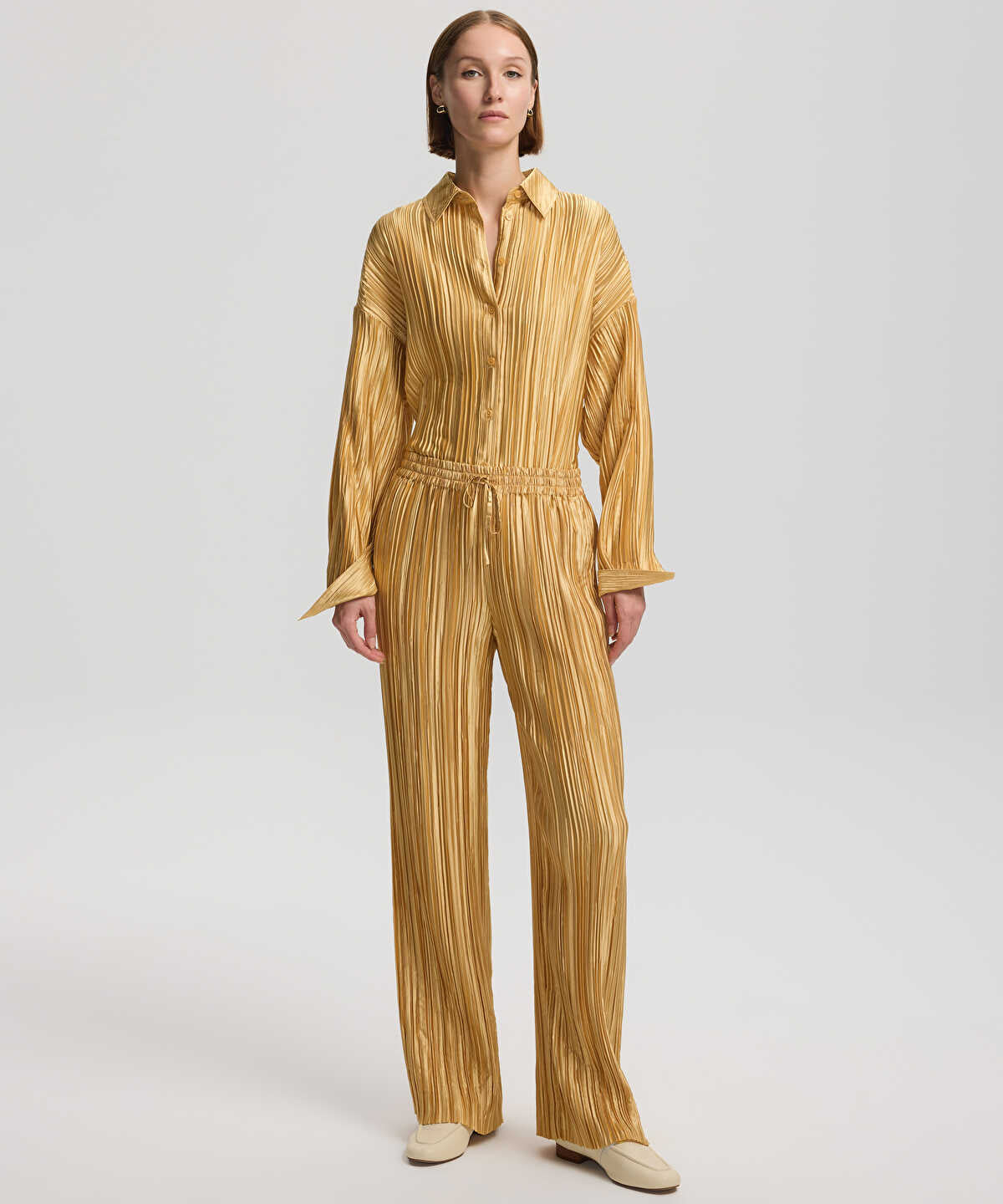 Pleated Wide-Leg Trousers