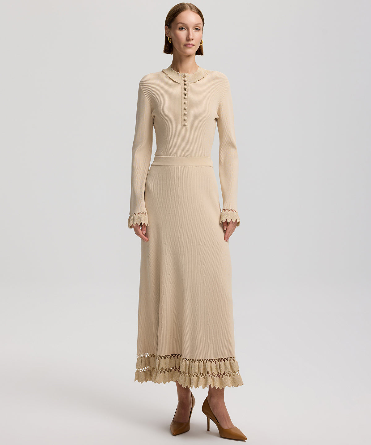 Contrast hem knit skirt