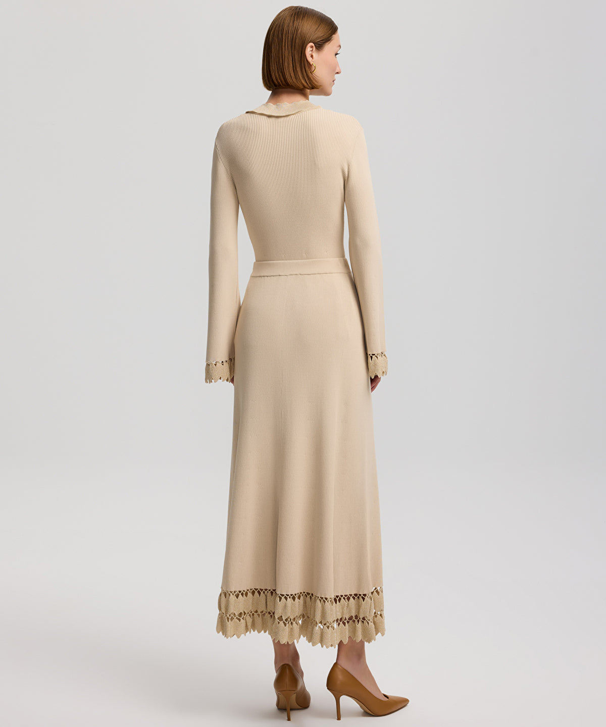 Contrast hem knit skirt
