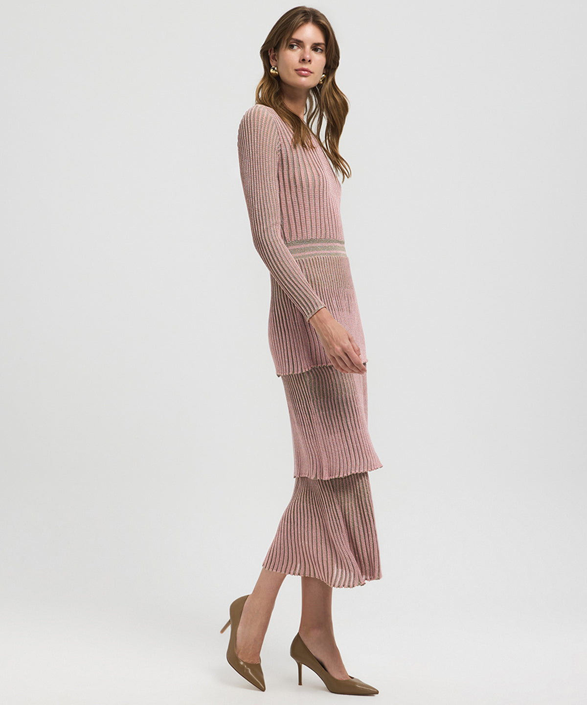 Zoomed Tiered Hem Knit Dress