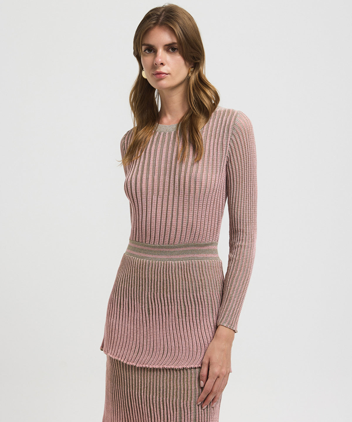 Zoomed Tiered Hem Knit Dress