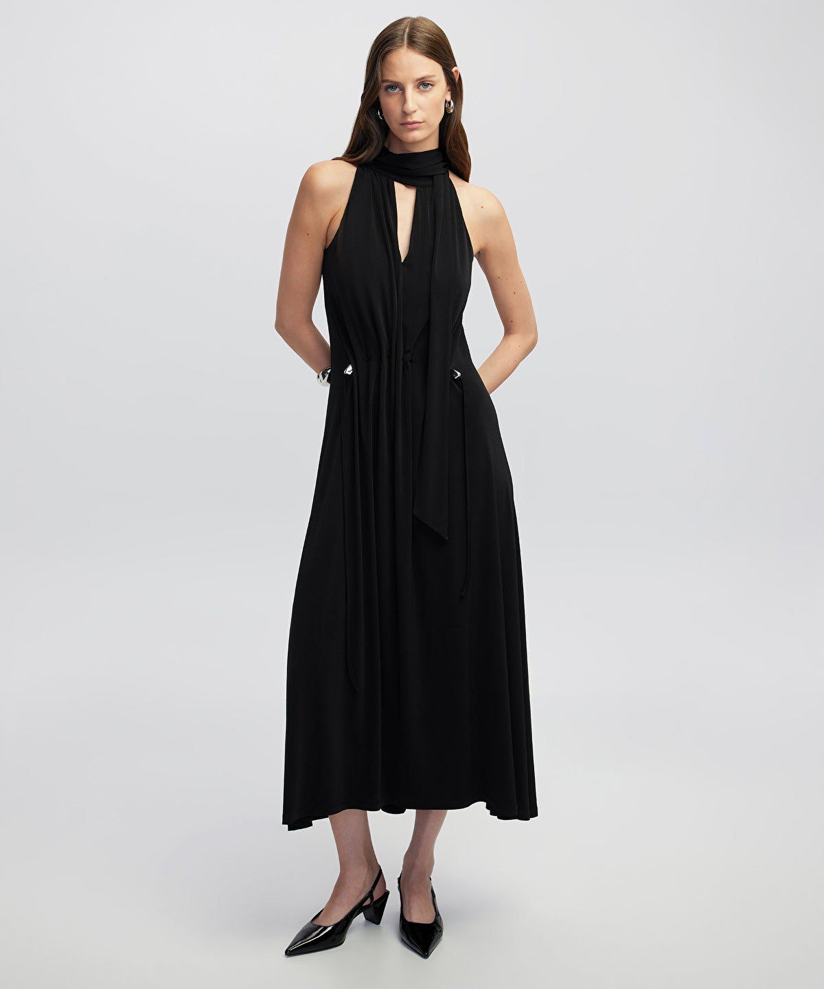 Zoomed DRESS