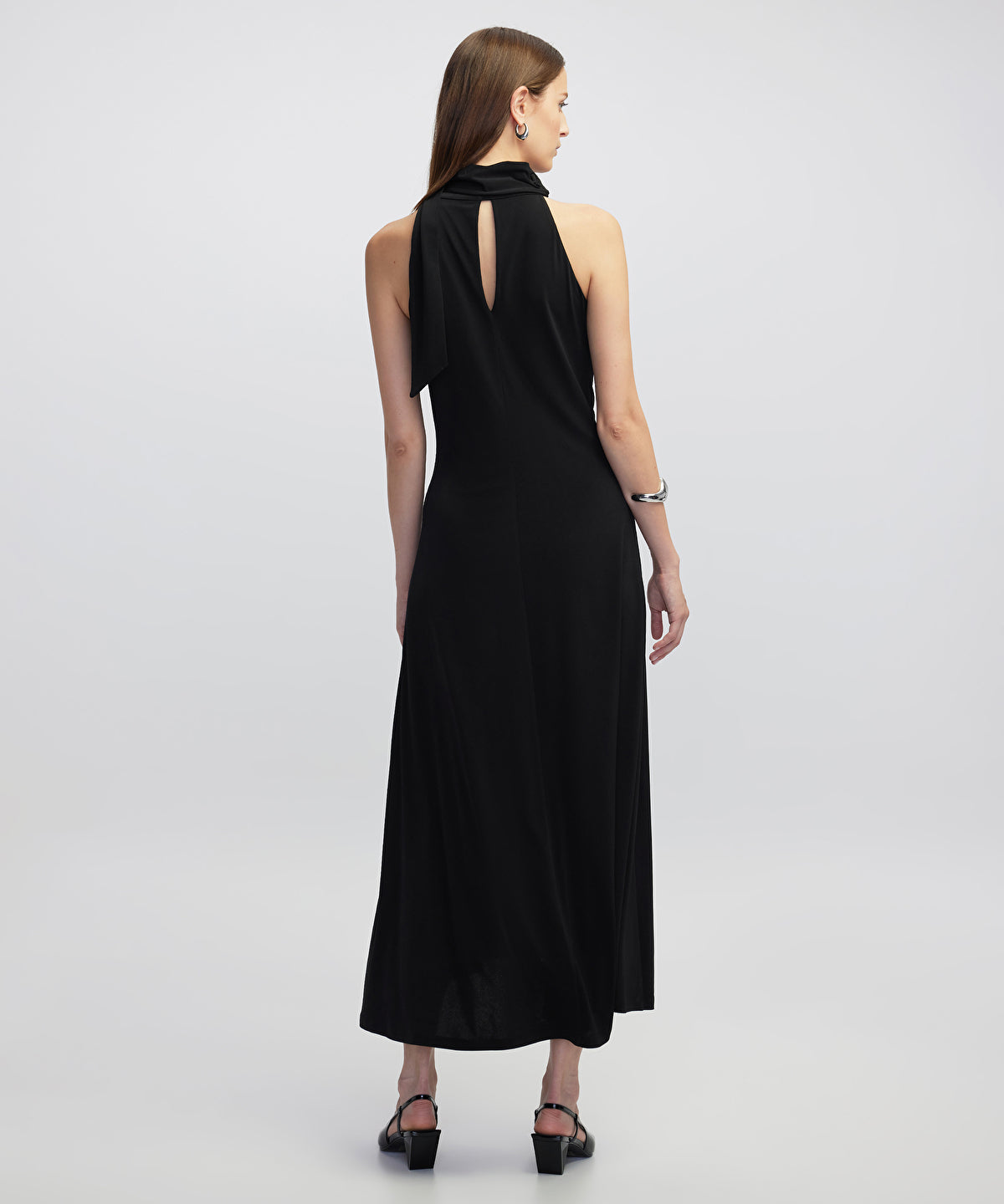 Zoomed DRESS